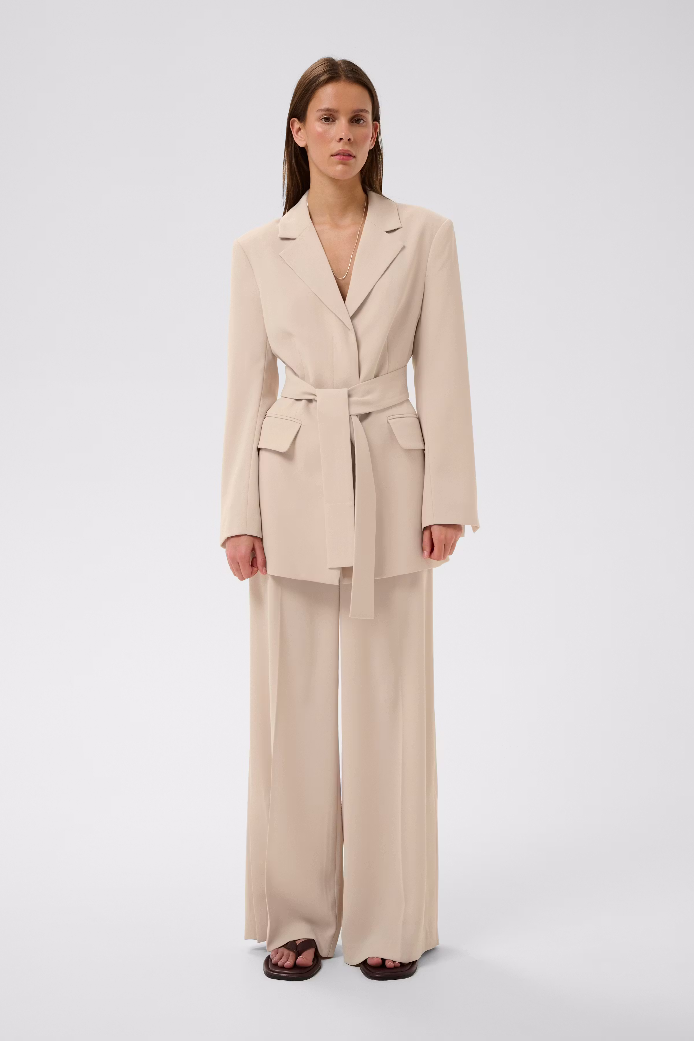 CELIAHIW Blazer LOOKBOOK FRONT 30112383-130403