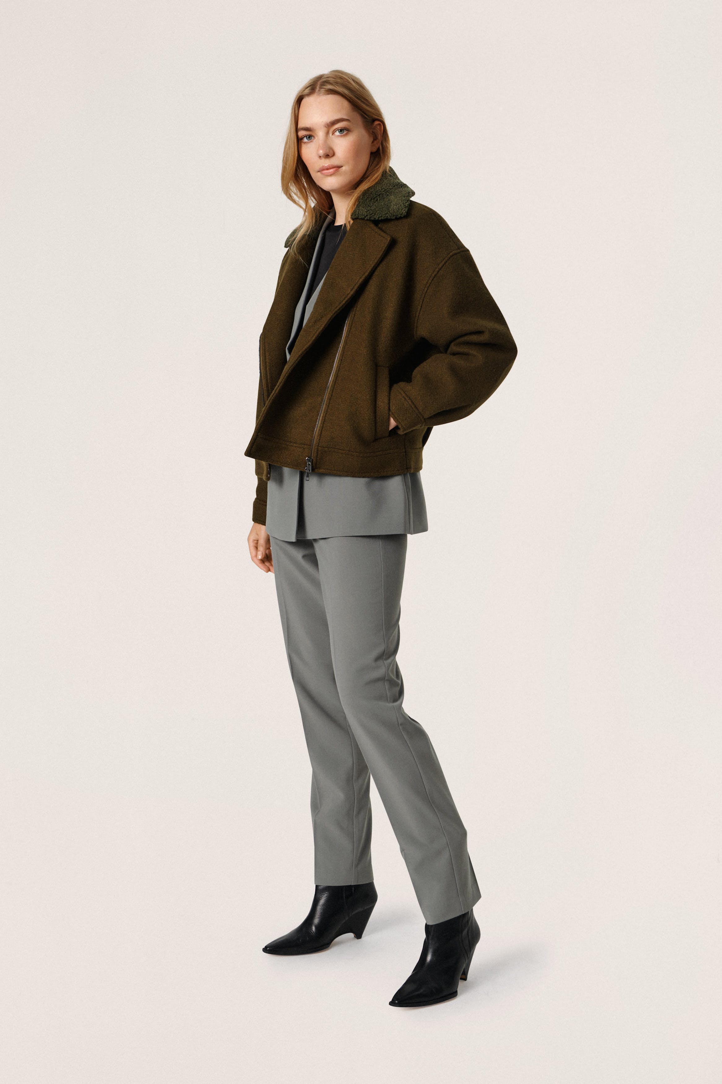 SLMaria Bovenkleding LOOKBOOK FRONT 30406137-190516