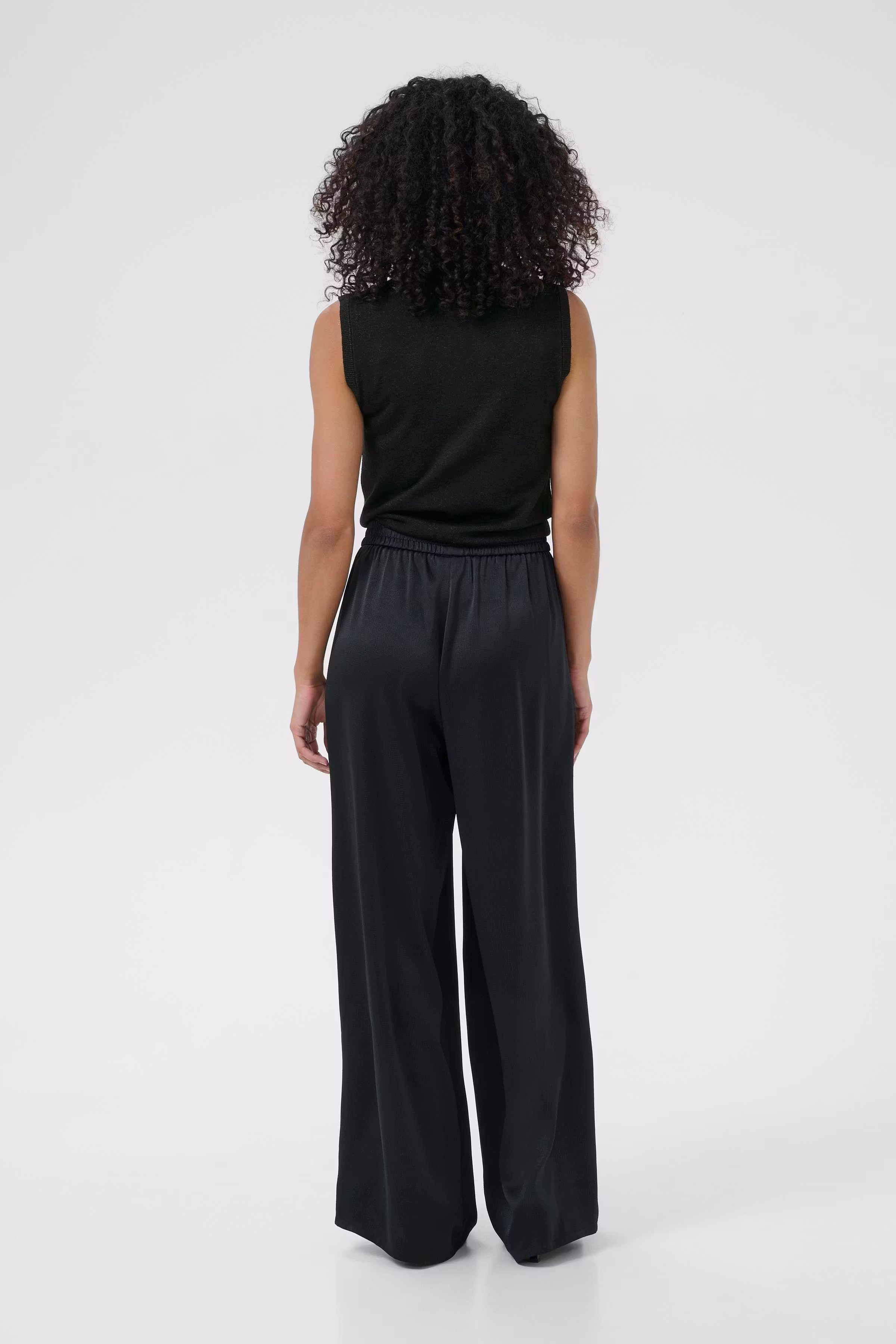 KAregina Pullover LOOKBOOK BACK 10510978-100121