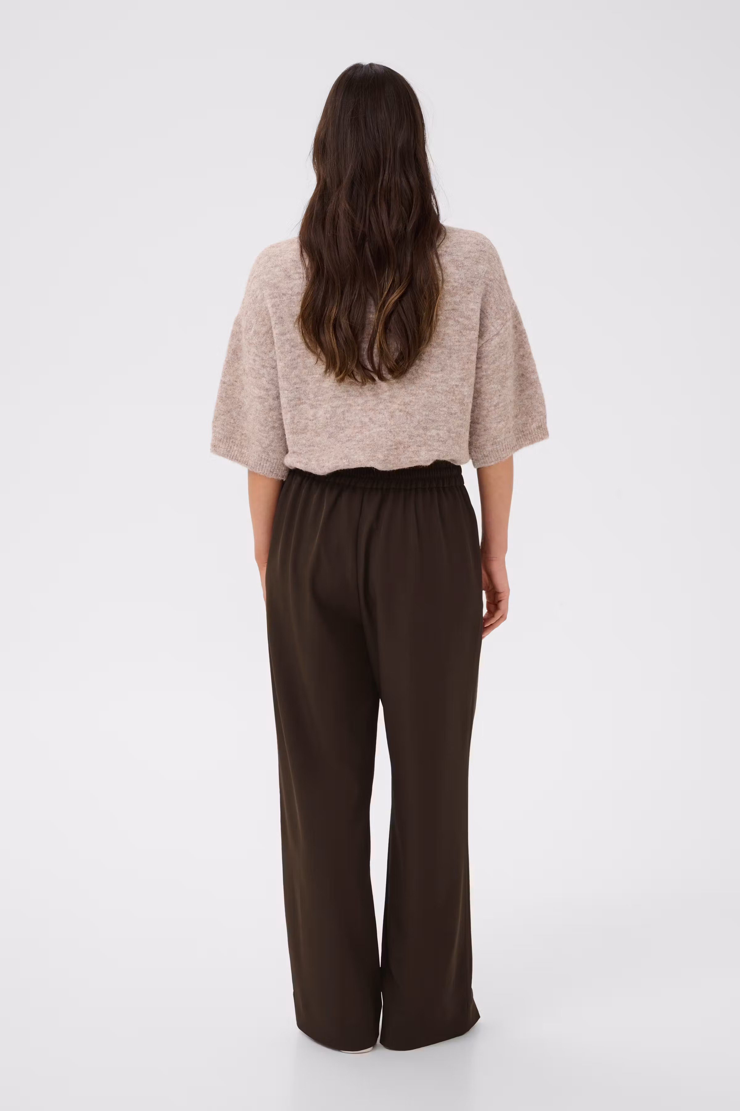 BPviola Hose LOOKBOOK BACK 40200213-1911181