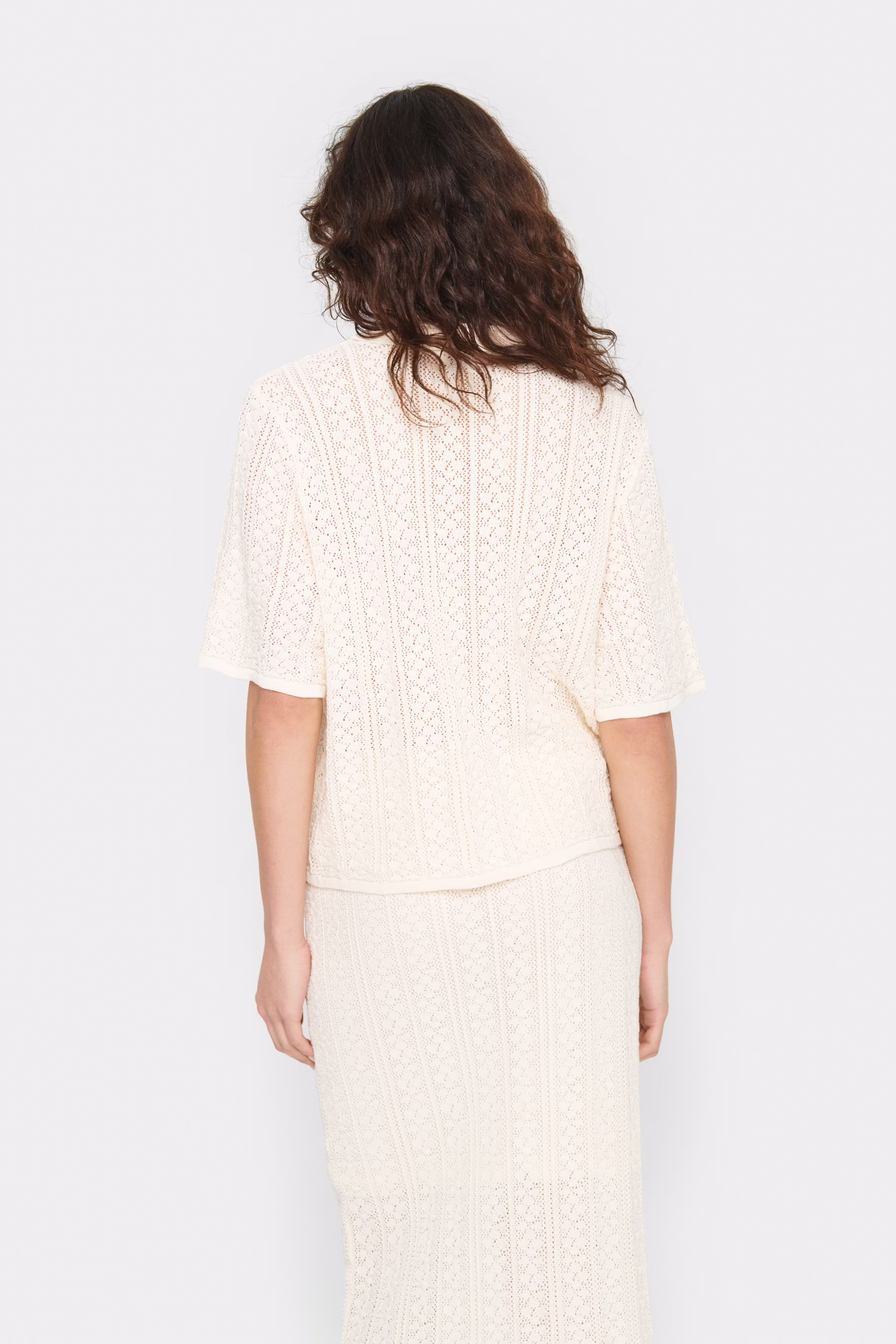 DanikaSZ Cardigan LOOKBOOK BACK 30513556-110605