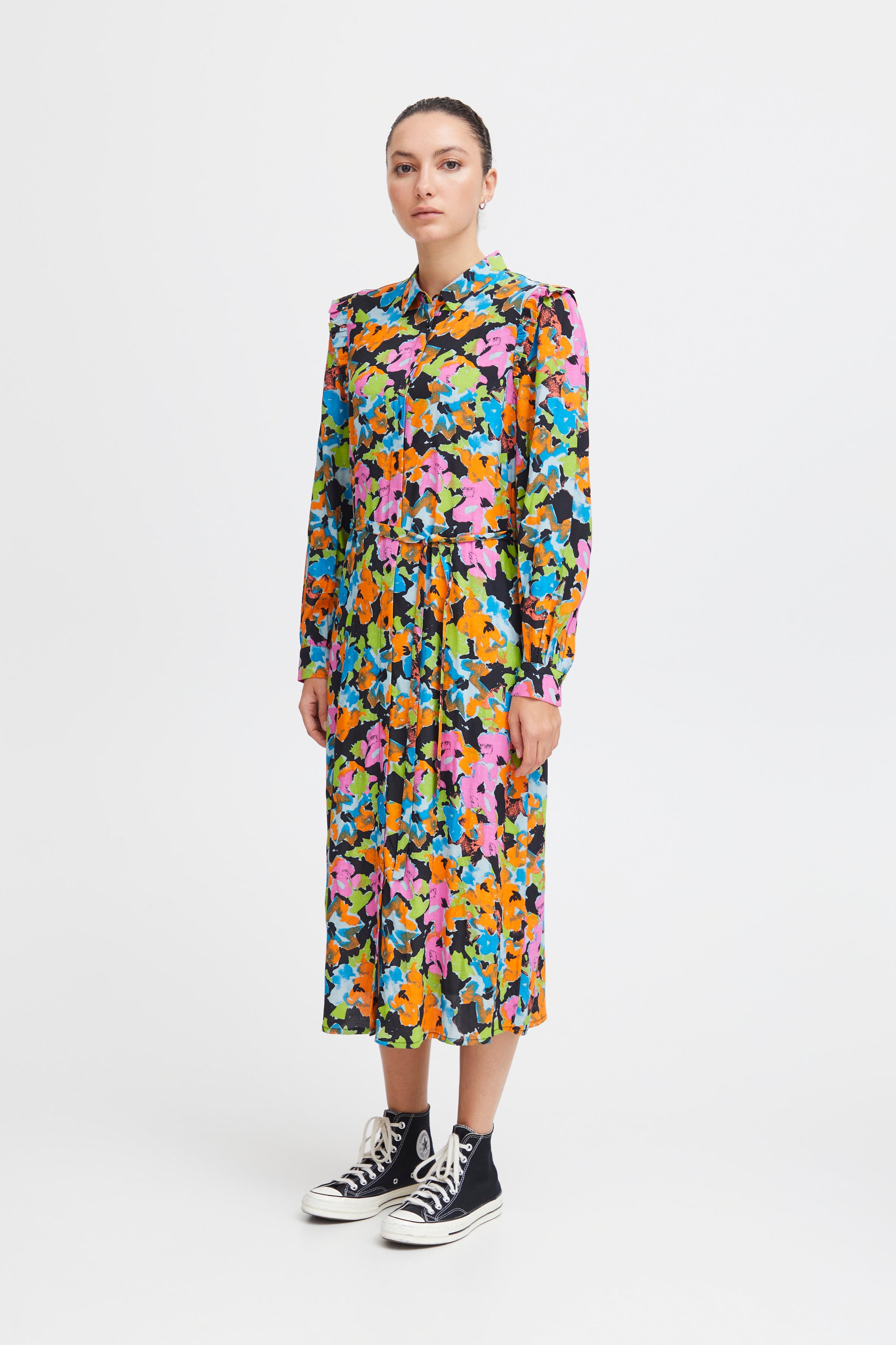 IHGANAVA Kleid LOOKBOOK FRONT 20120363-202740