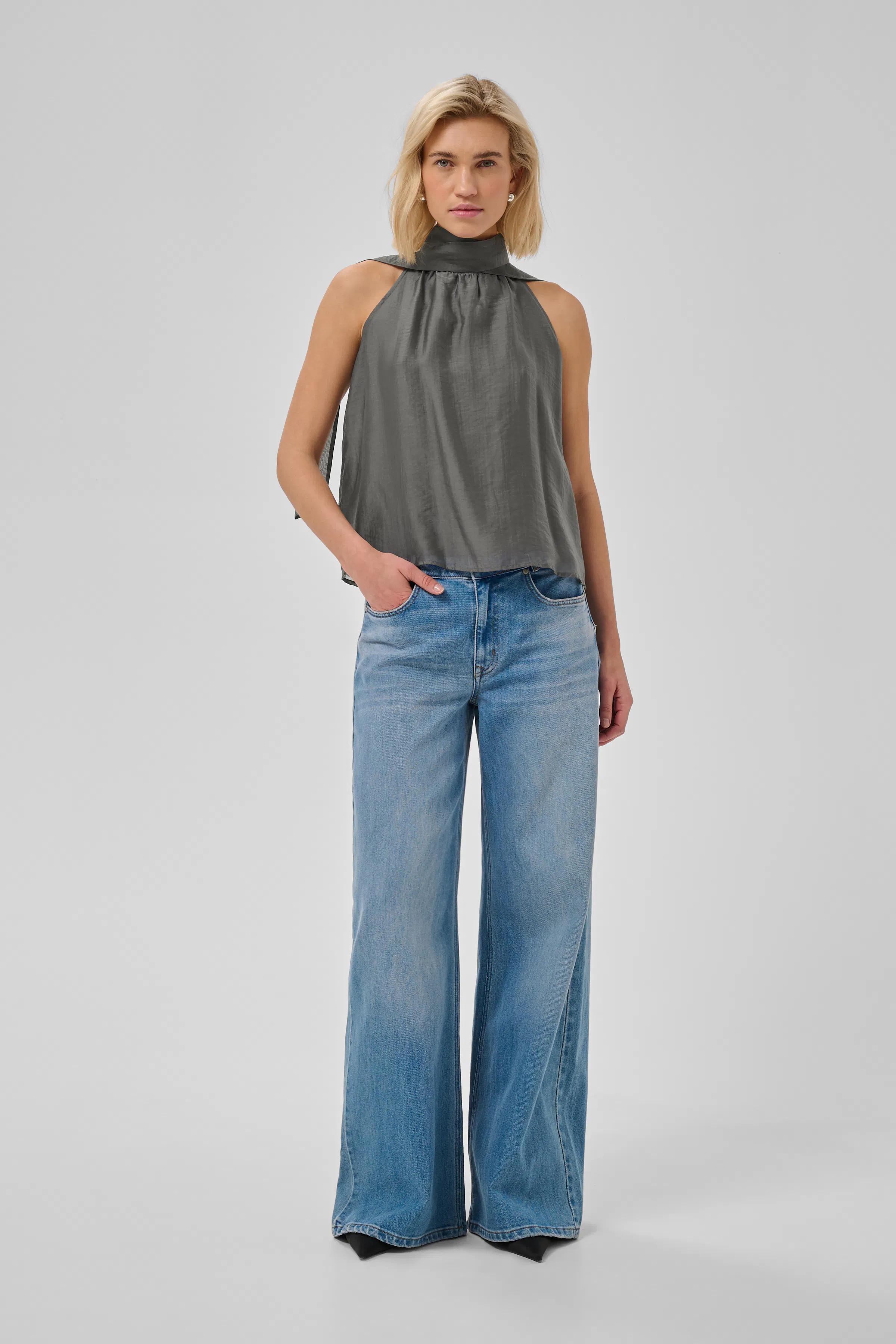 MWSmilla Top LOOKBOOK FRONT 10705718-193906
