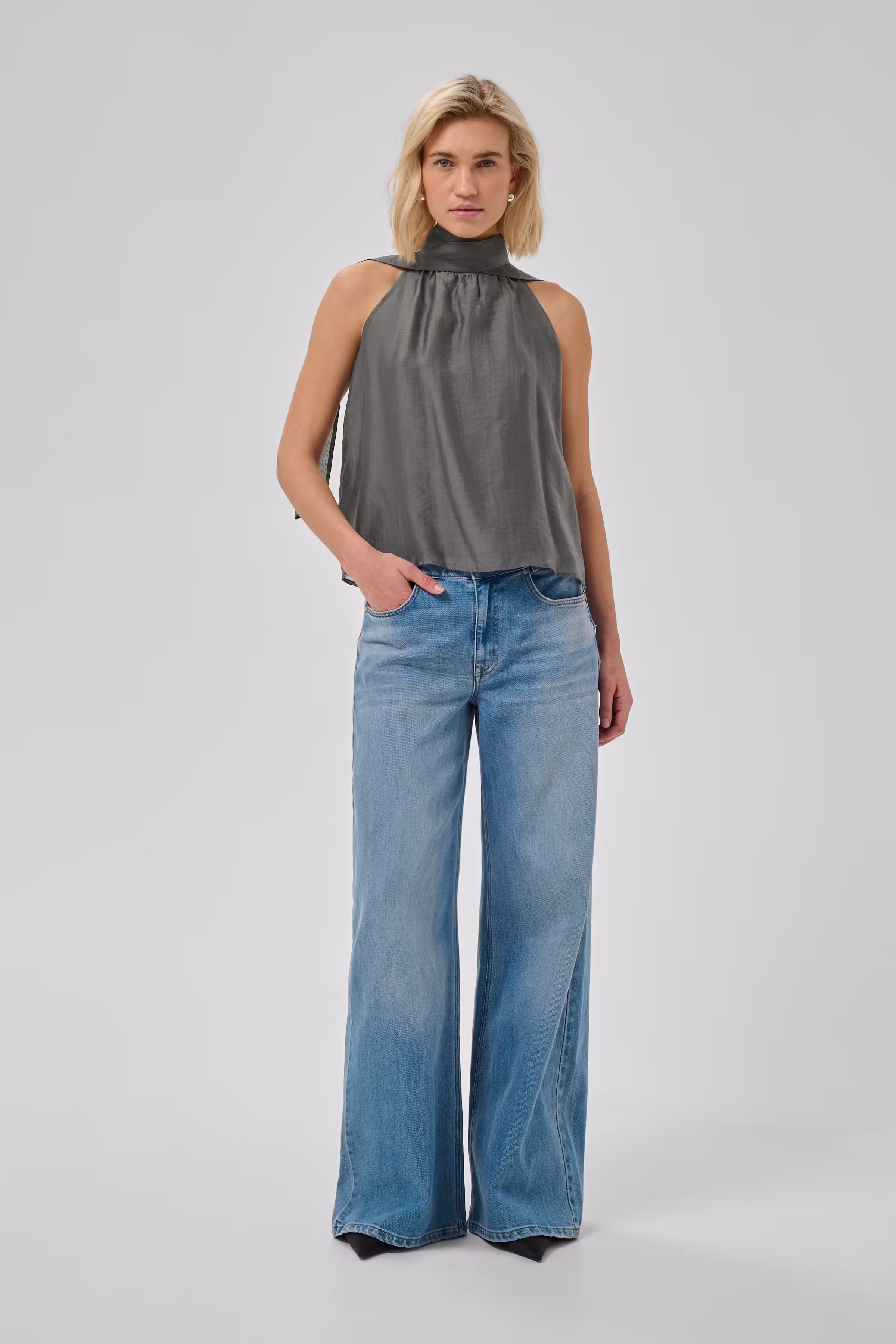 MWSmilla Top LOOKBOOK FRONT 10705718-193906