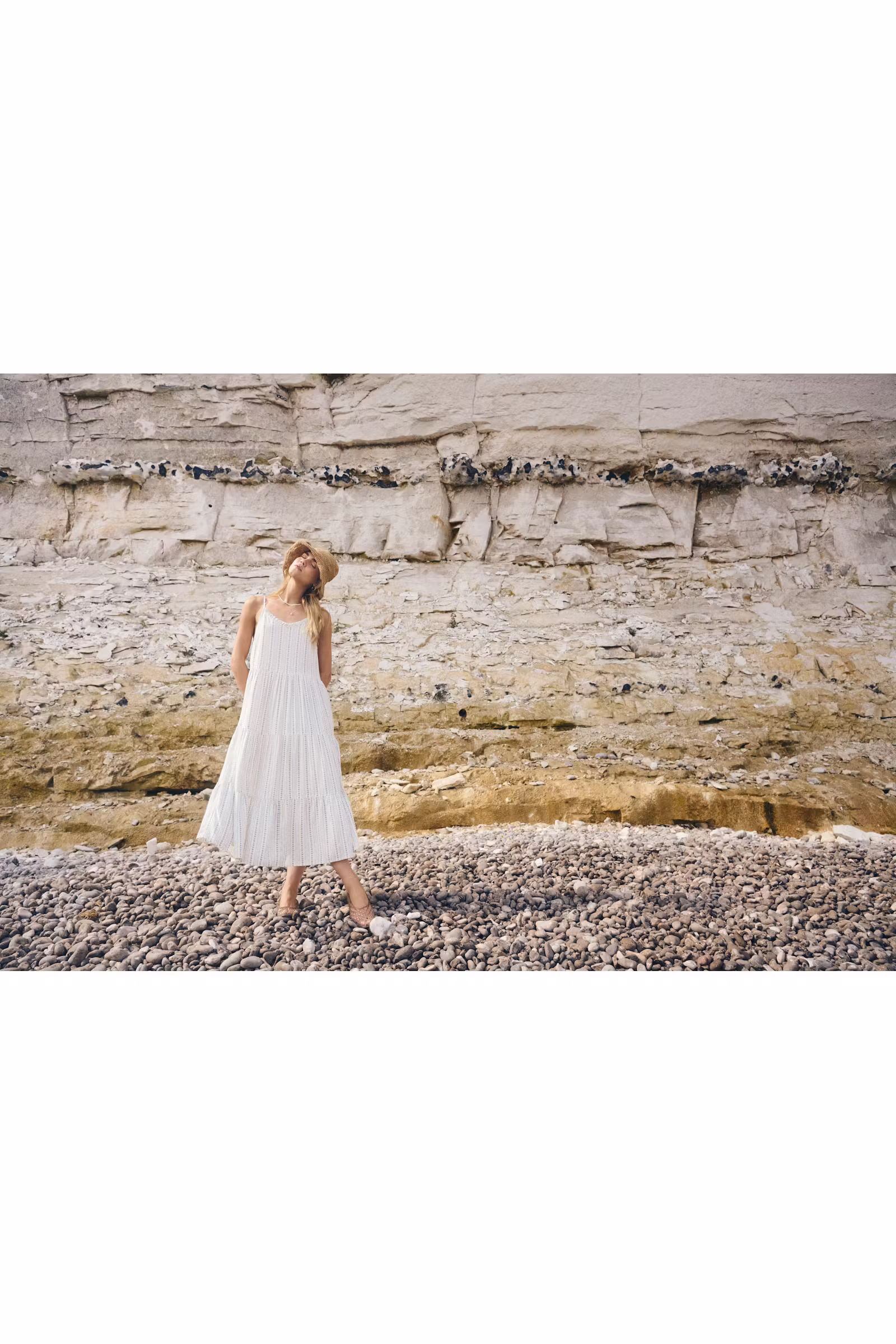 EdaSZ Kleid LOCATION NONE 30513072-304825