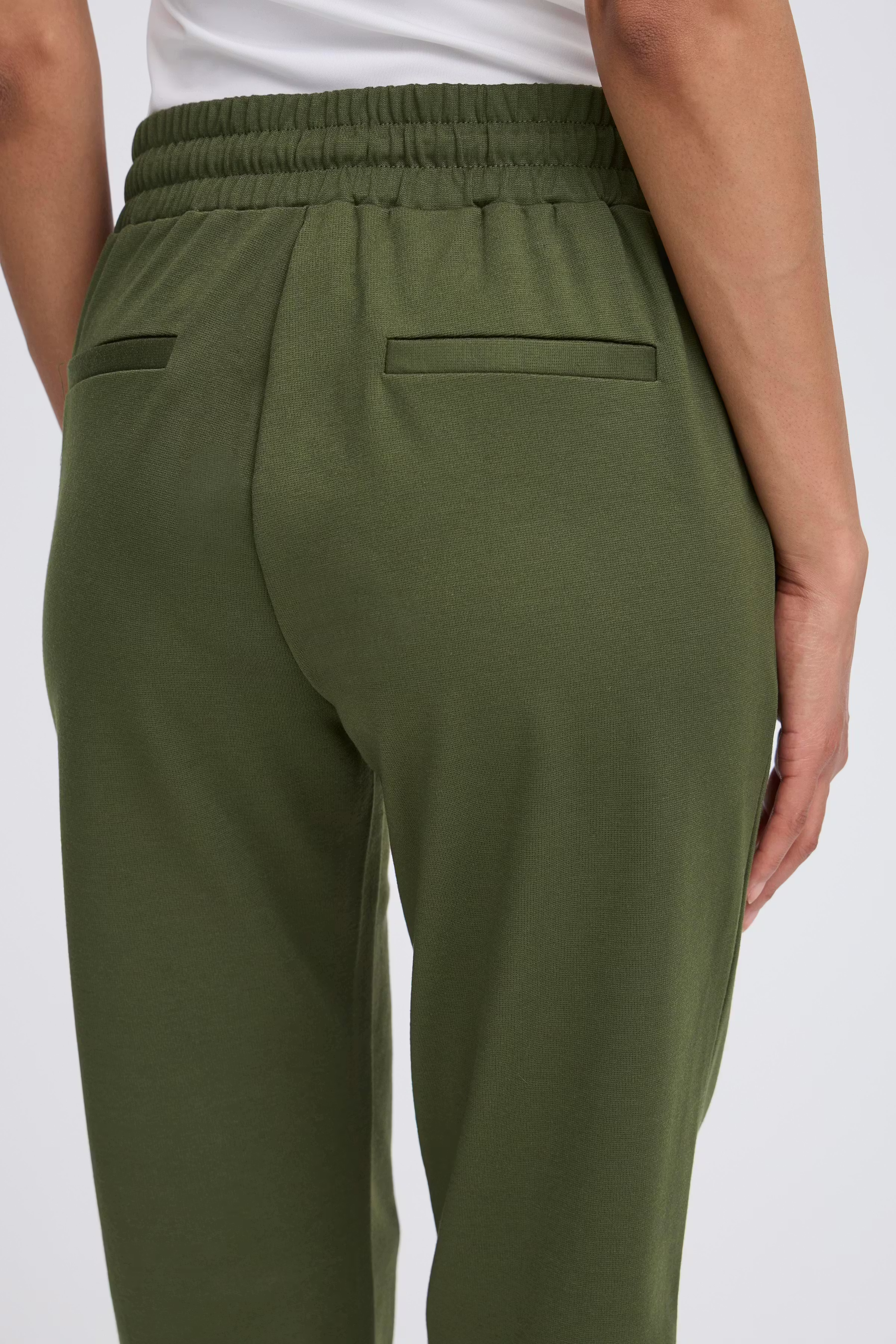 IHKATE Trousers LOOKBOOK DETAIL 20105036-190419