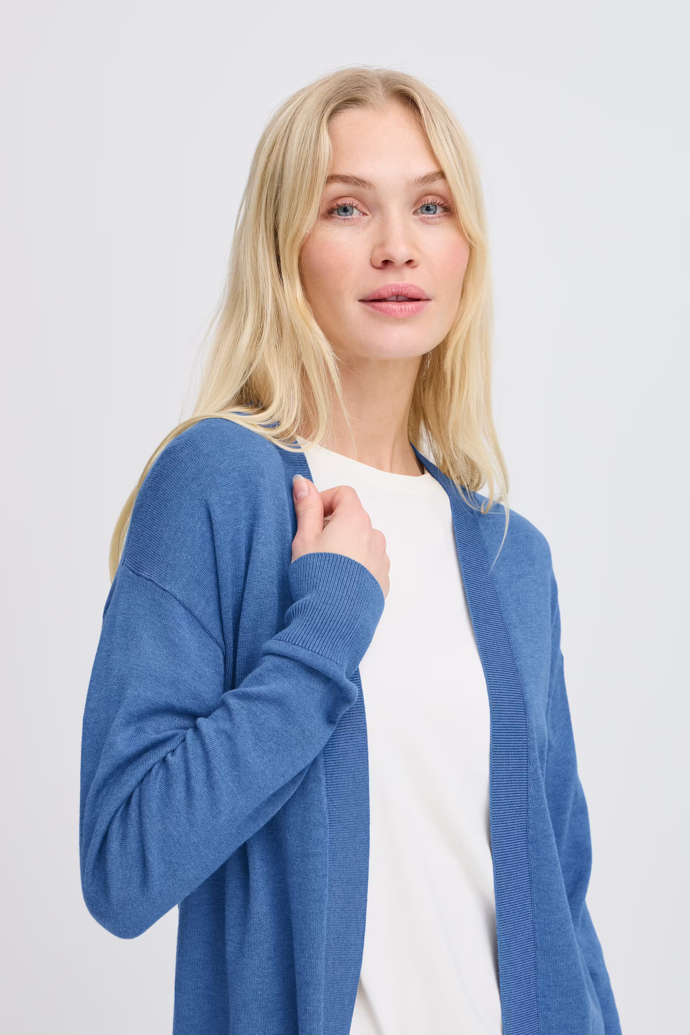 BYMMORLA Vest LOOKBOOK DETAIL 20814392-1740281