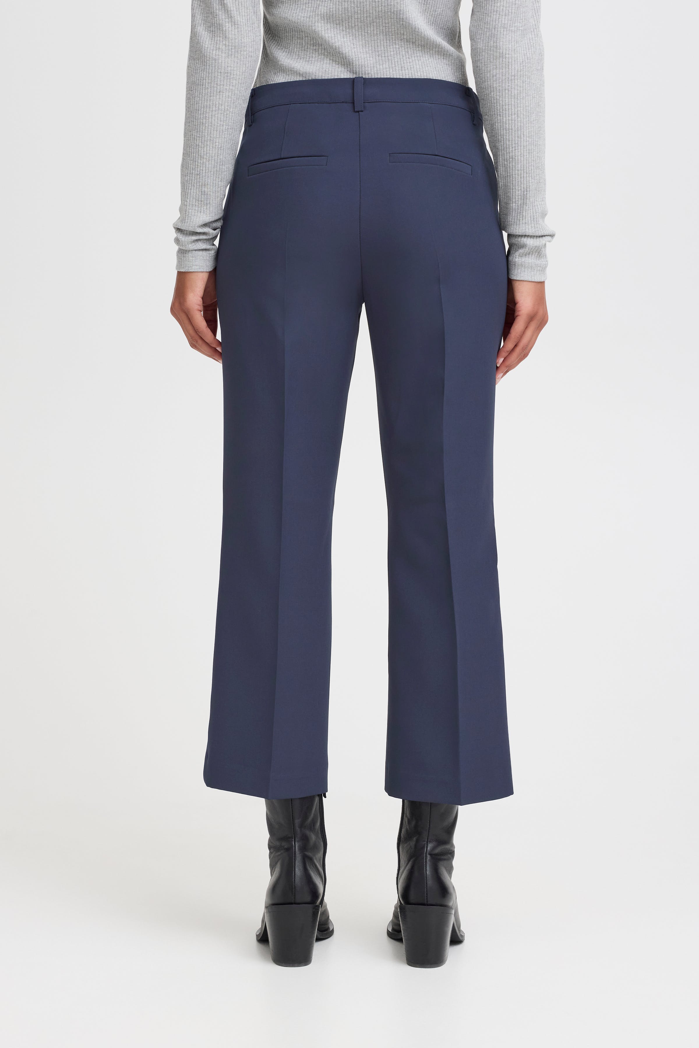 IHLEXI Trousers LOOKBOOK BACK 20111214-194013