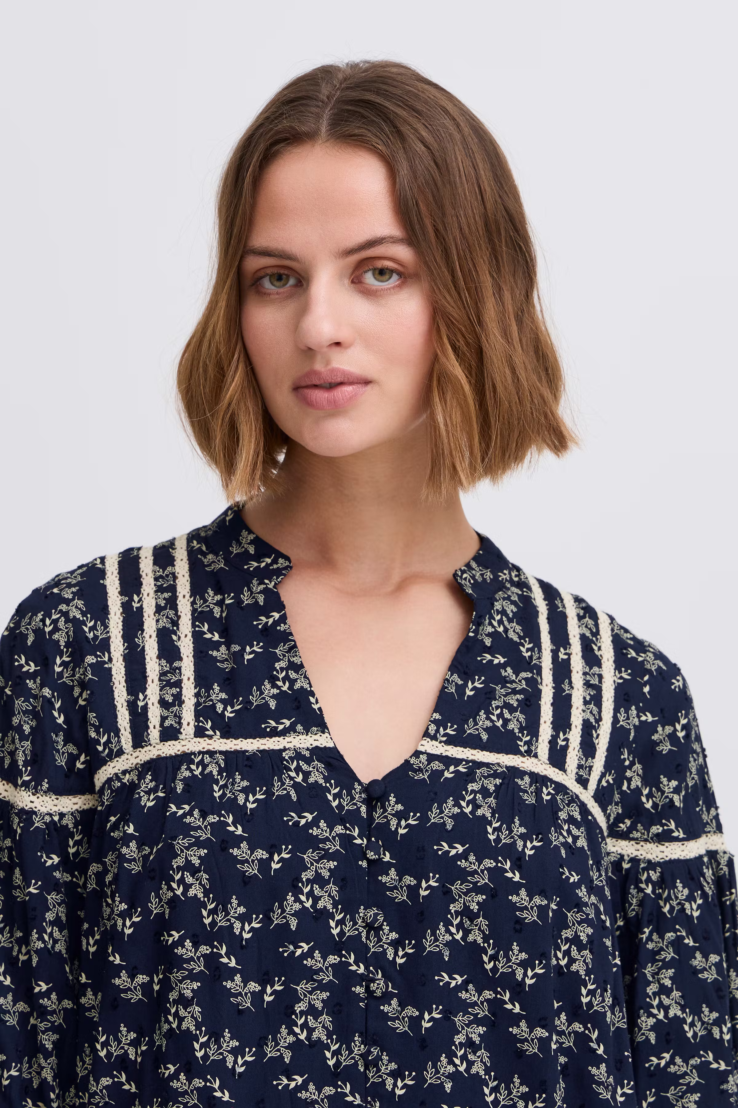 IRJEANNE Overhemd met lang mouwen LOOKBOOK DETAIL 20122560-193831