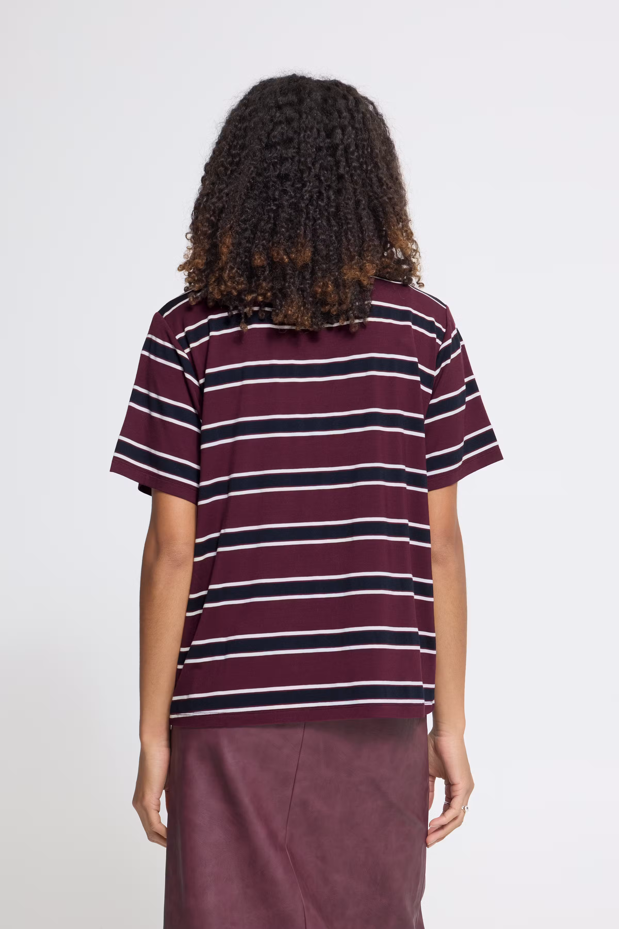 IHREBETTA T-shirt LOOKBOOK BACK 20126214-900014258