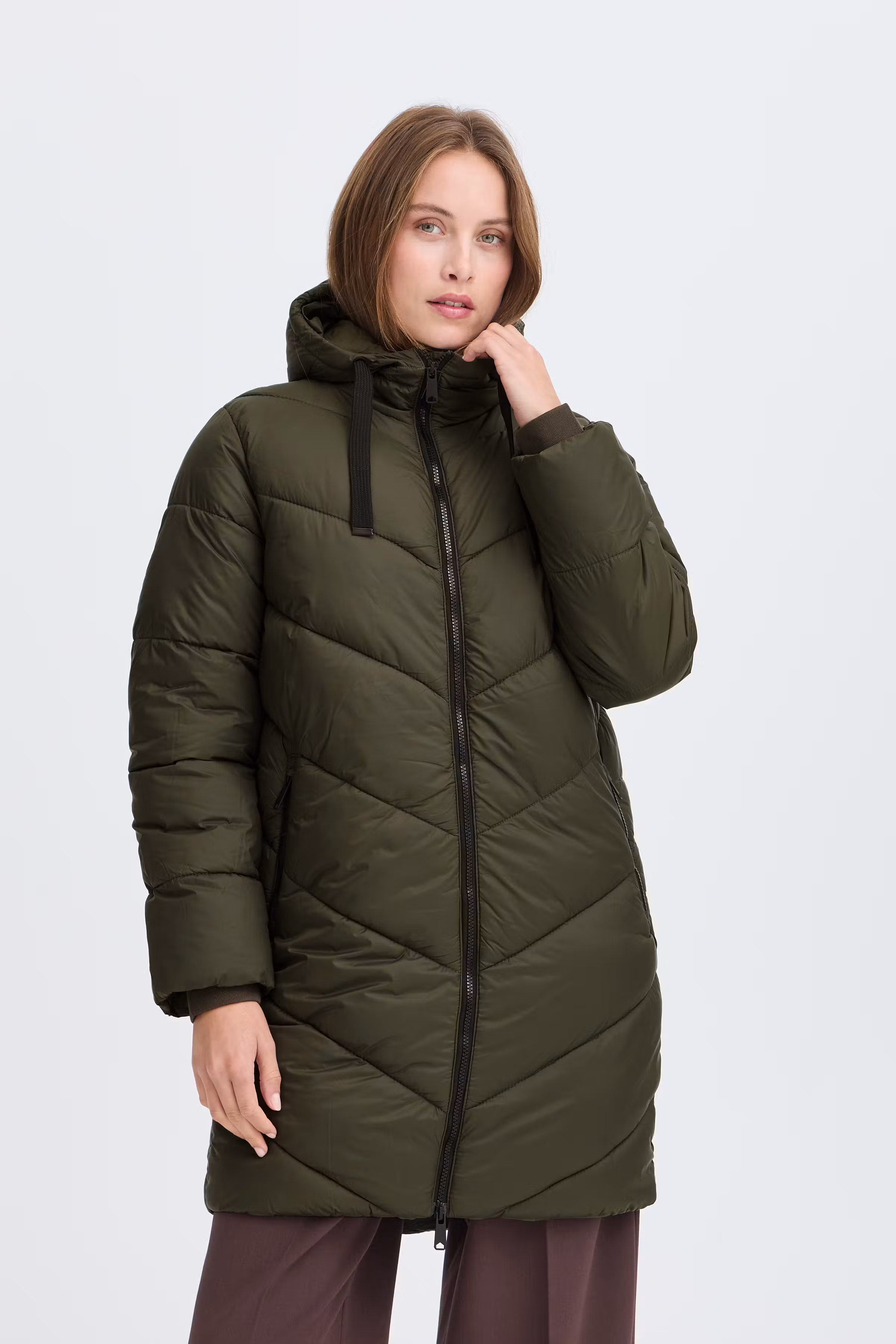 BYBOMINAX Coat LOOKBOOK FRONT 20819090-190509