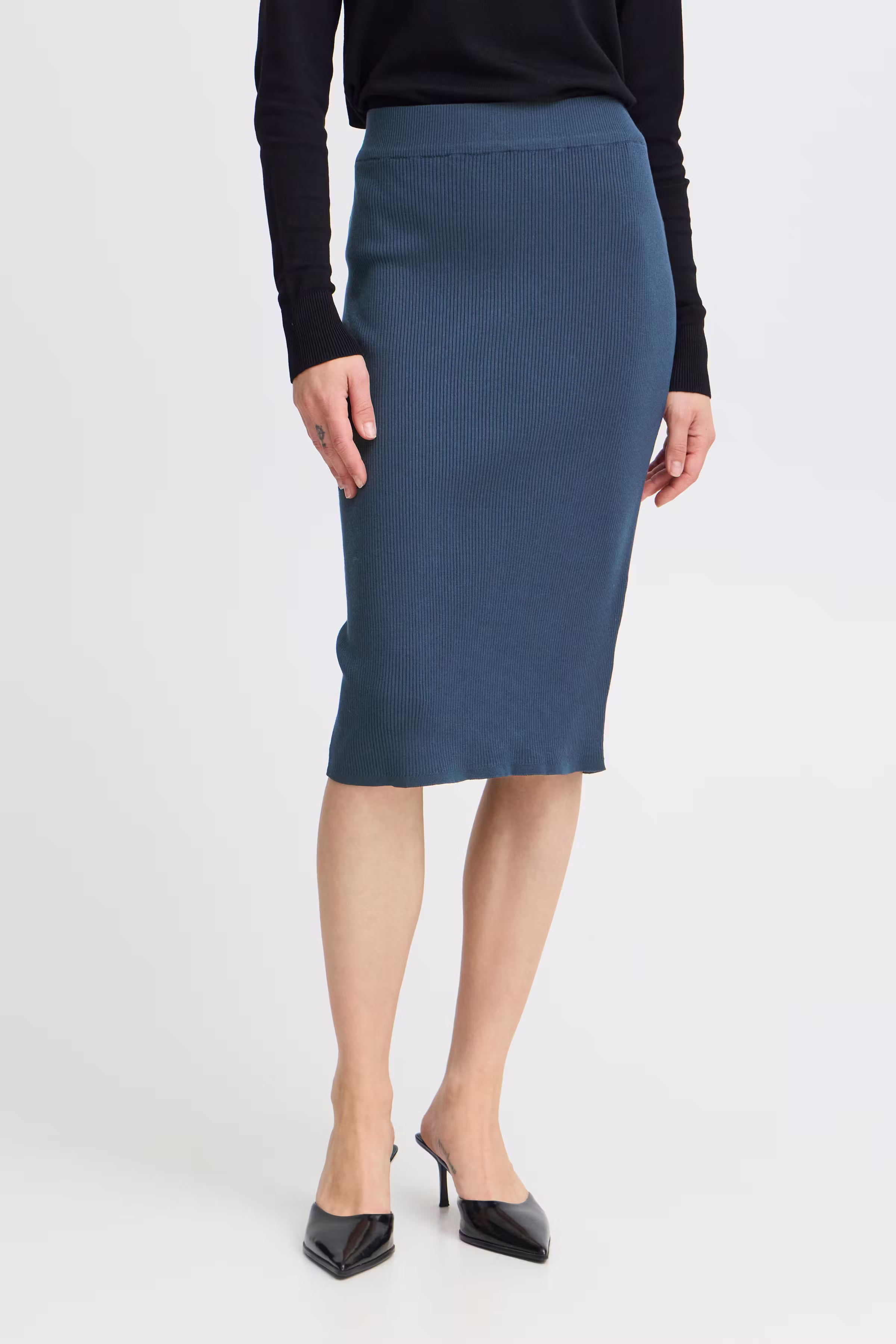 BYMMORLA Skirt LOOKBOOK FRONT 20815307-193923