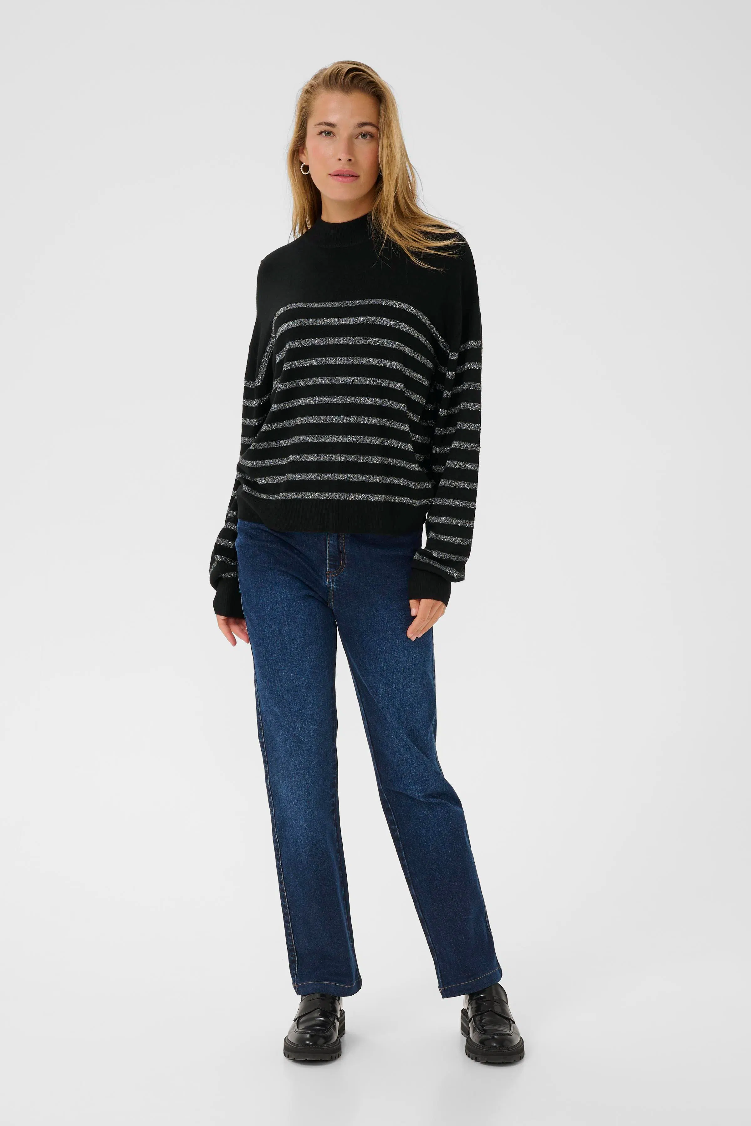 KAlizz Pullover LOOKBOOK FRONT 10511023-108728