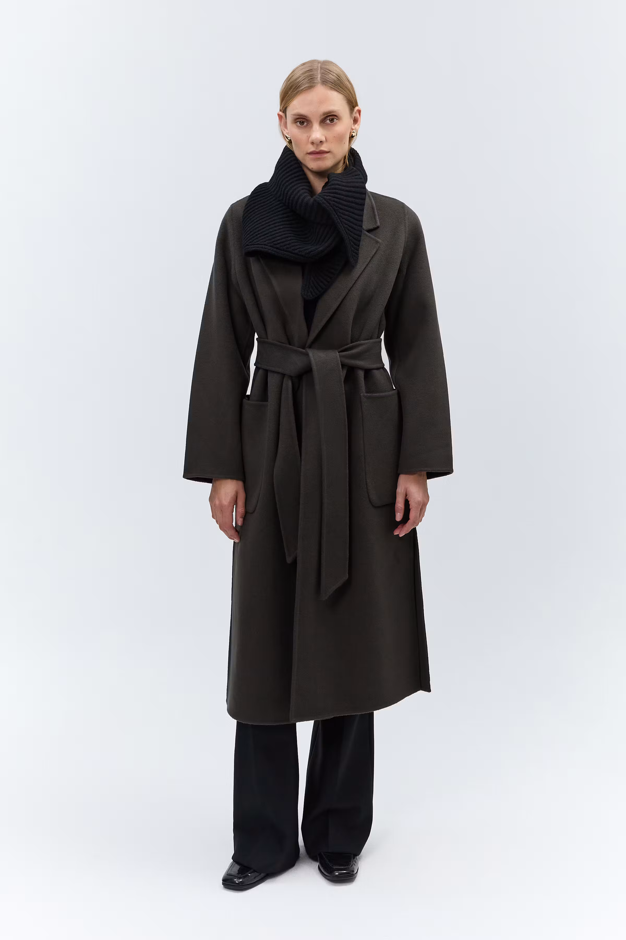 IOAmeila Tuch LOOKBOOK FRONT 30600037-BK999