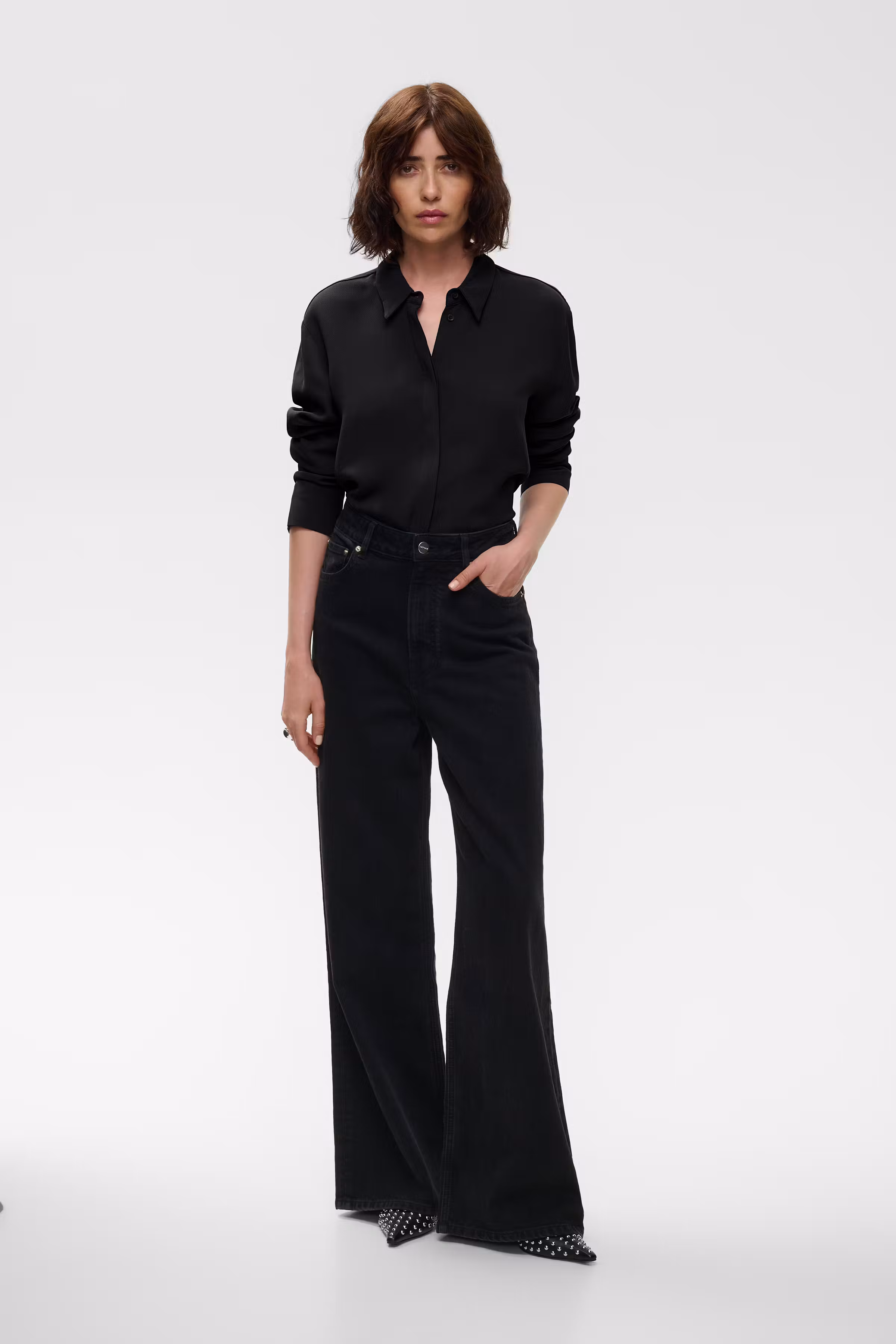 IOPura Jeans LOOKBOOK FRONT 30600162-BK999