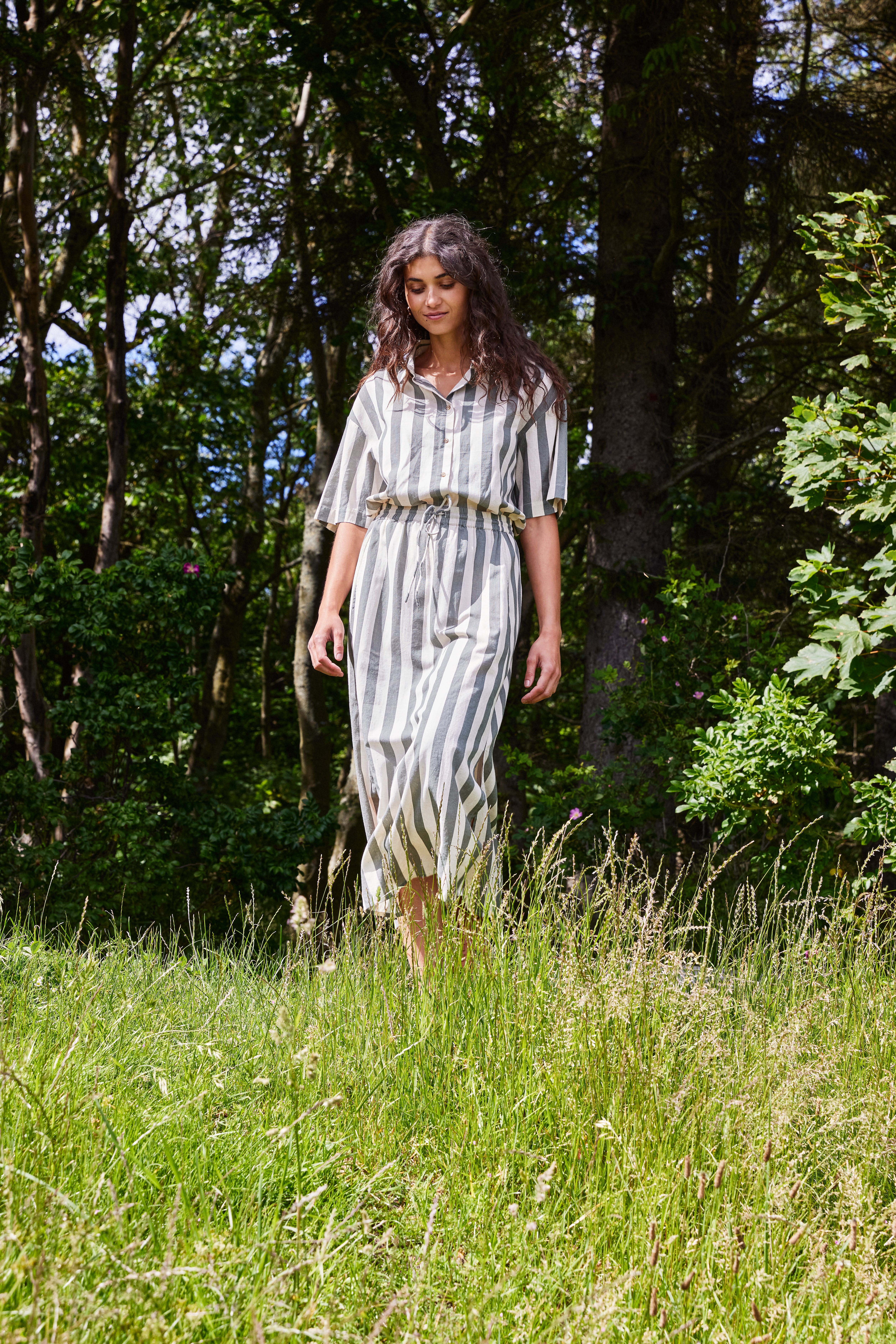 FRMADDIE Shirt LOCATION NONE 20615445-204459