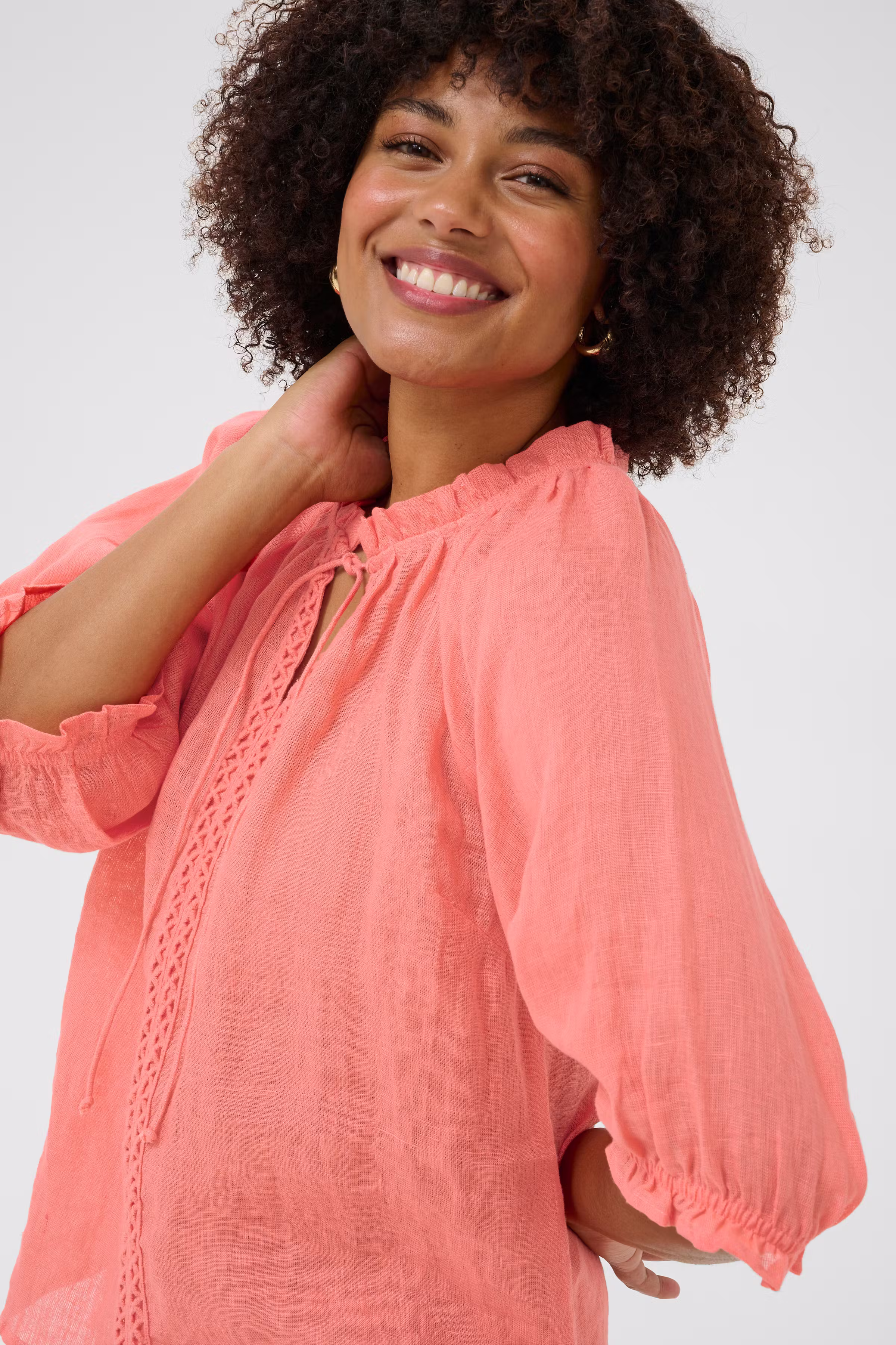 CRBellis Linen blouse LOOKBOOK DETAIL 10613469-171643