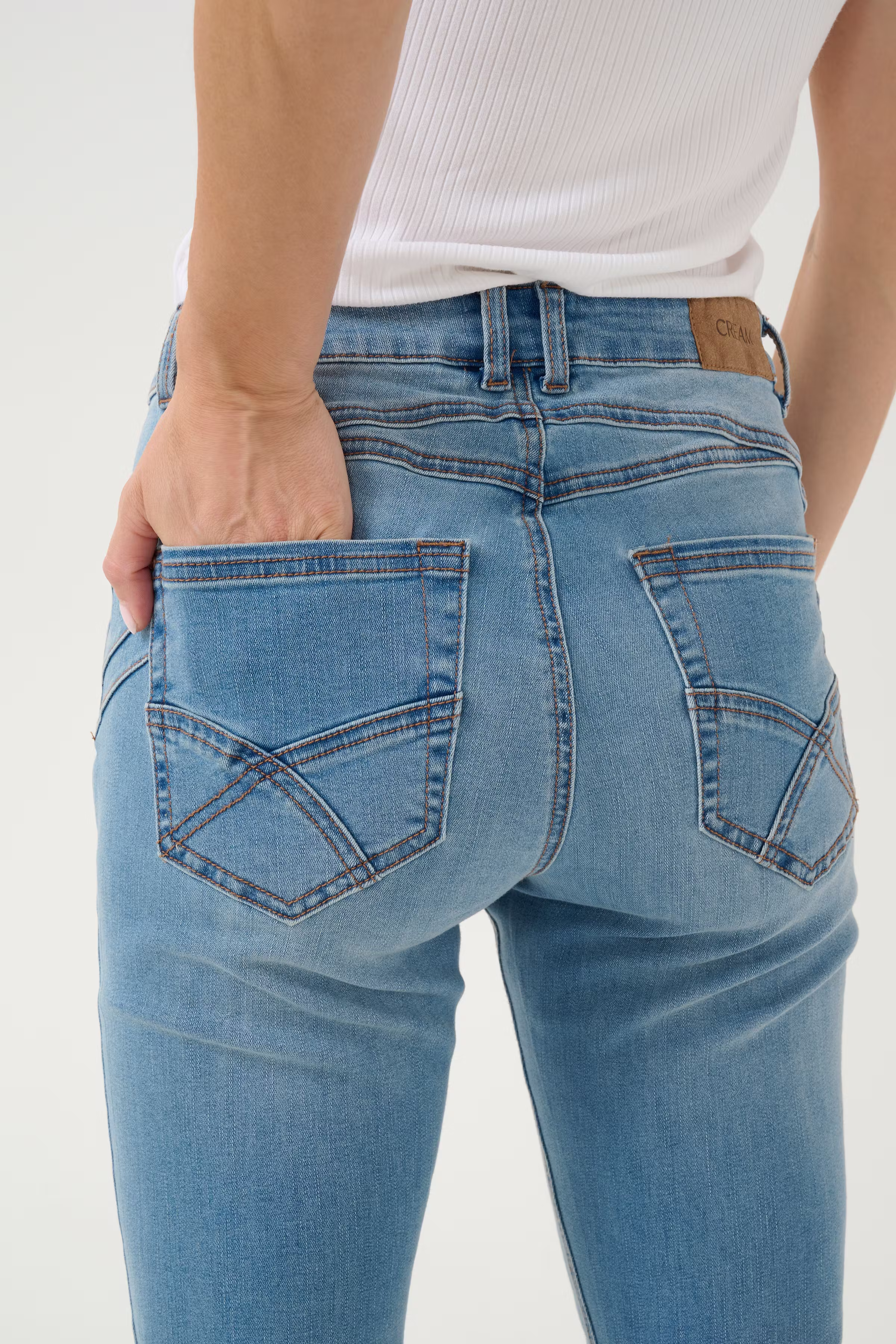 CRAmalie Bootcut Jeans LOOKBOOK DETAIL 10650697-104553