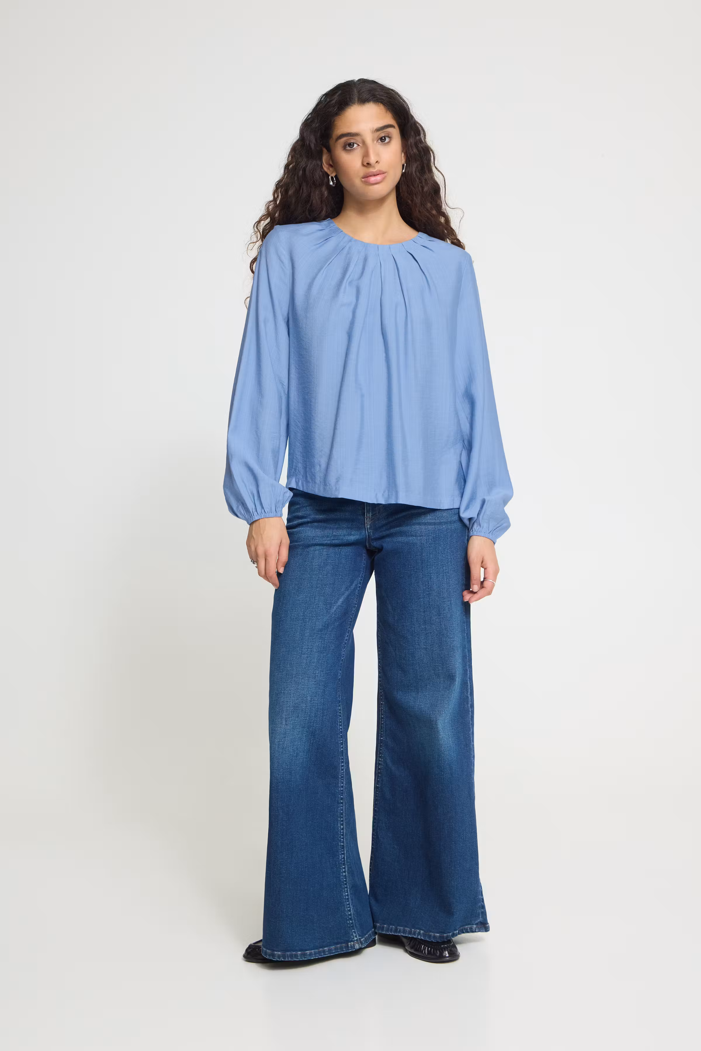 IHIMELDA Bluse LOOKBOOK FRONT 20126767-164021