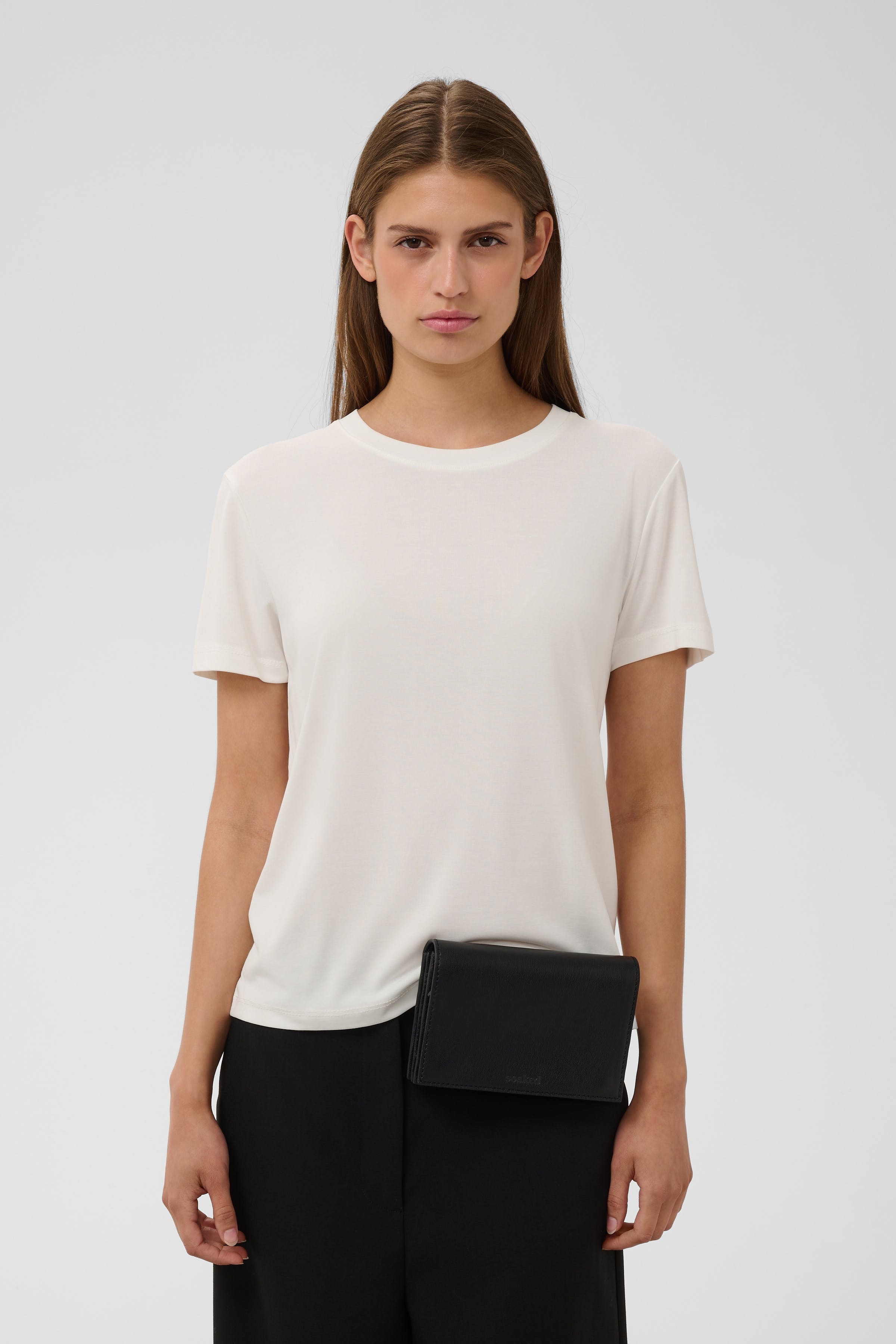 SLColumbine T-shirt LOOKBOOK FRONT 30404678-40093