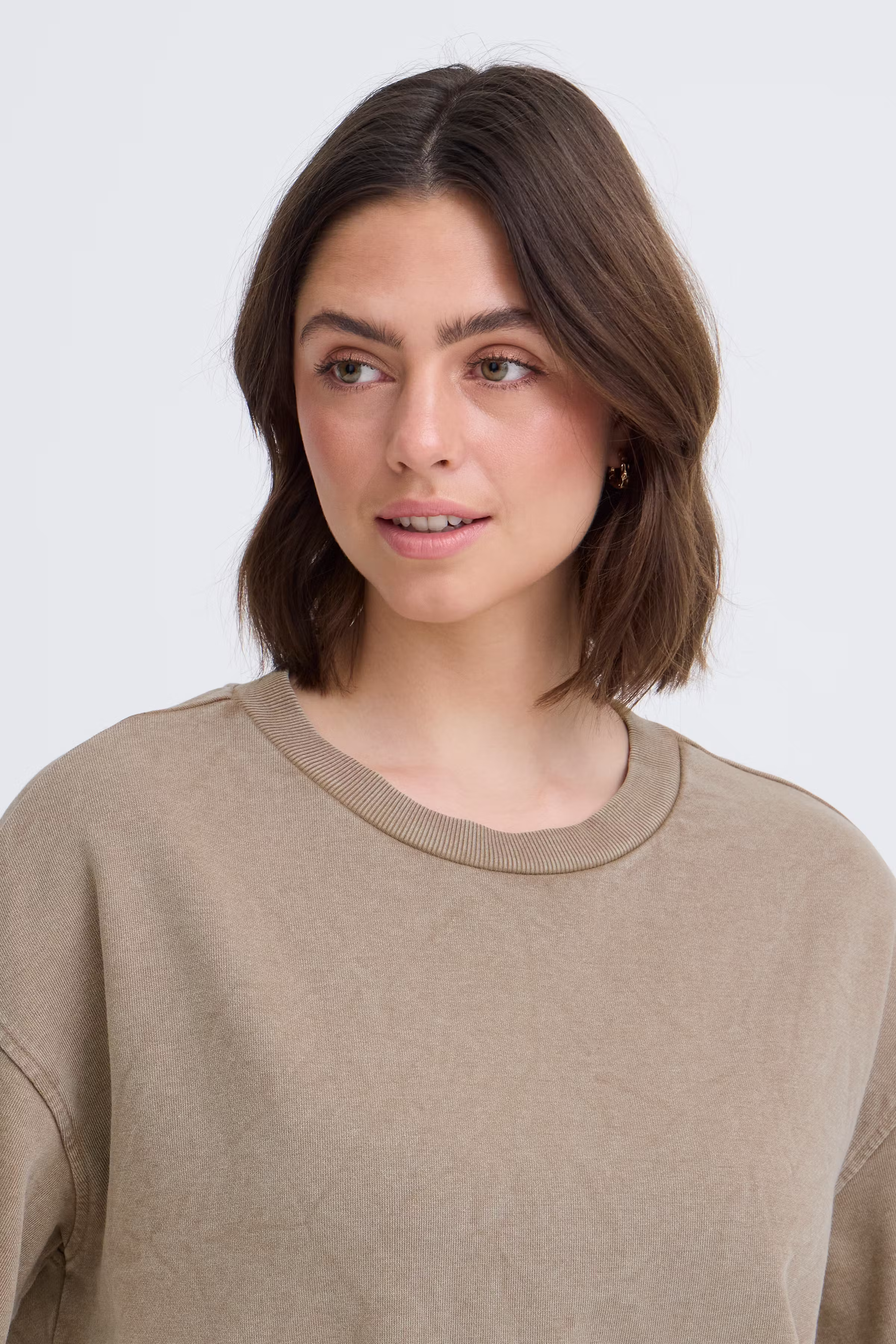 FRSERAFINA T-shirt LOOKBOOK DETAIL 20617663-170807