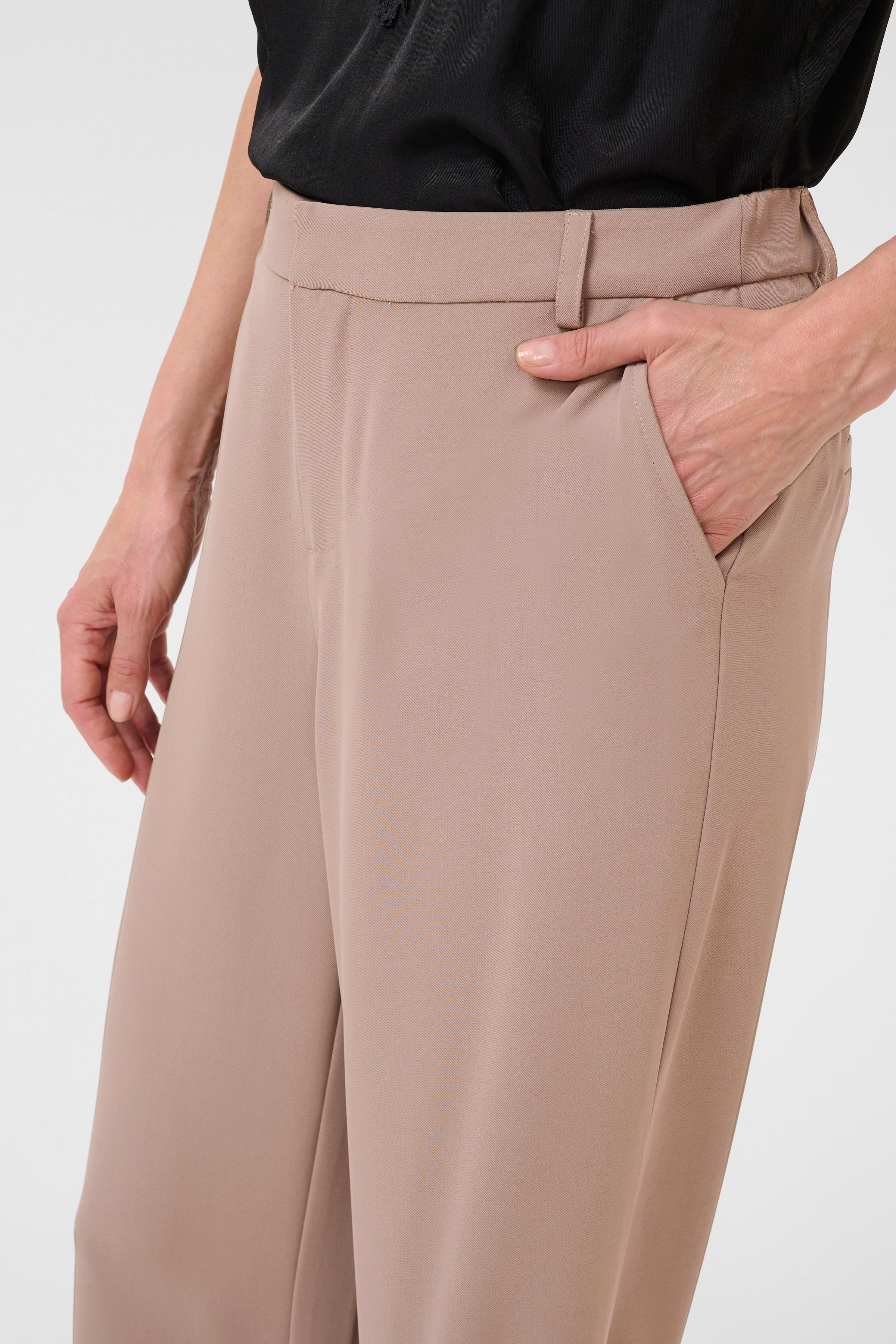 CRCan Trousers LOOKBOOK DETAIL 10613977-170909