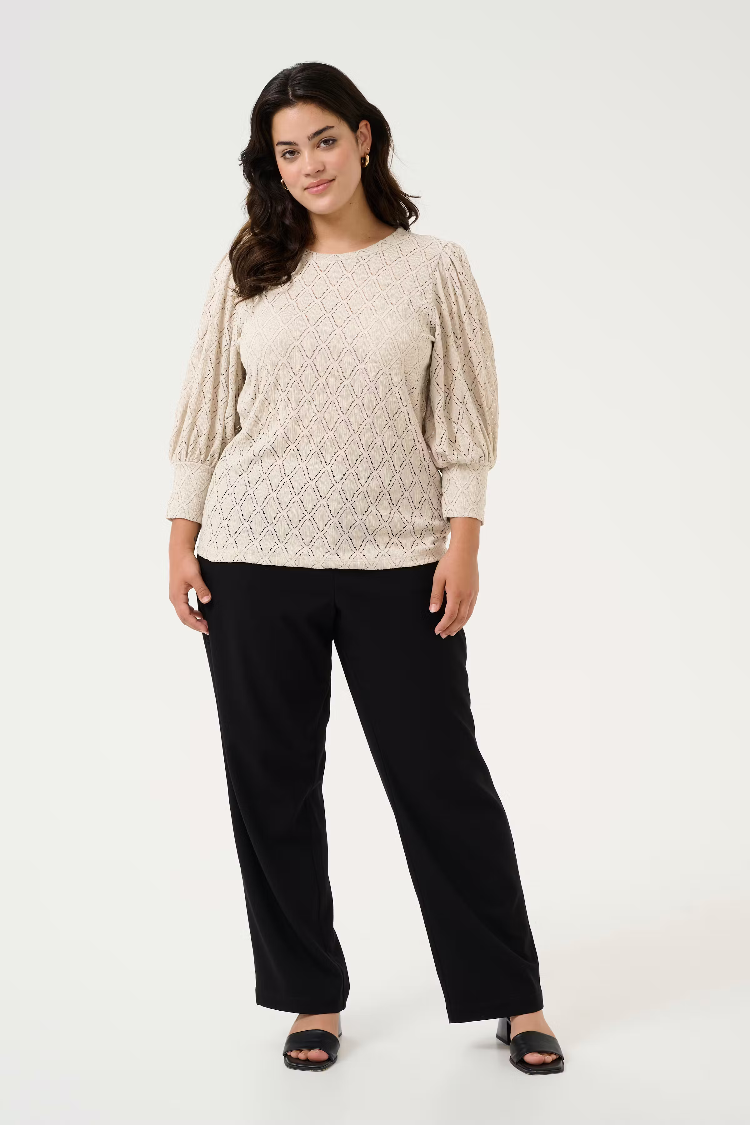 KCtia Blus LOOKBOOK FRONT 10583143-151305