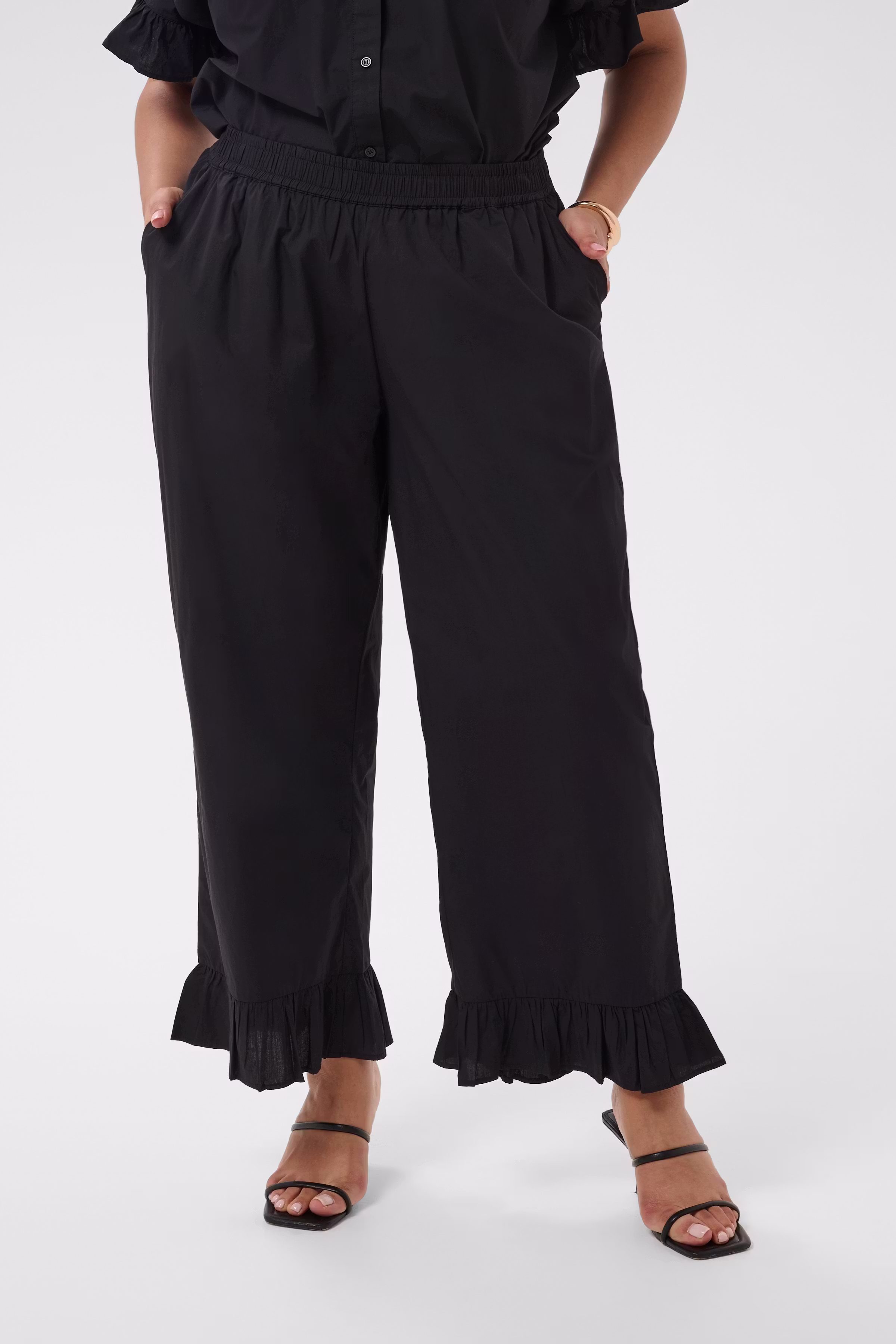 KCverona Hose LOOKBOOK FRONT 10584239-100121
