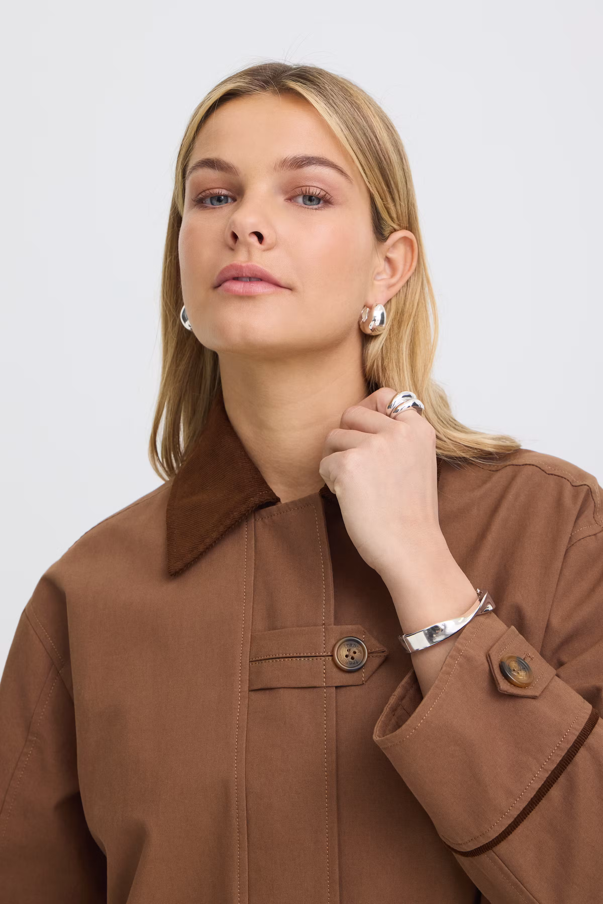 FRALICIA Outerwear LOOKBOOK DETAIL 20617911-190916