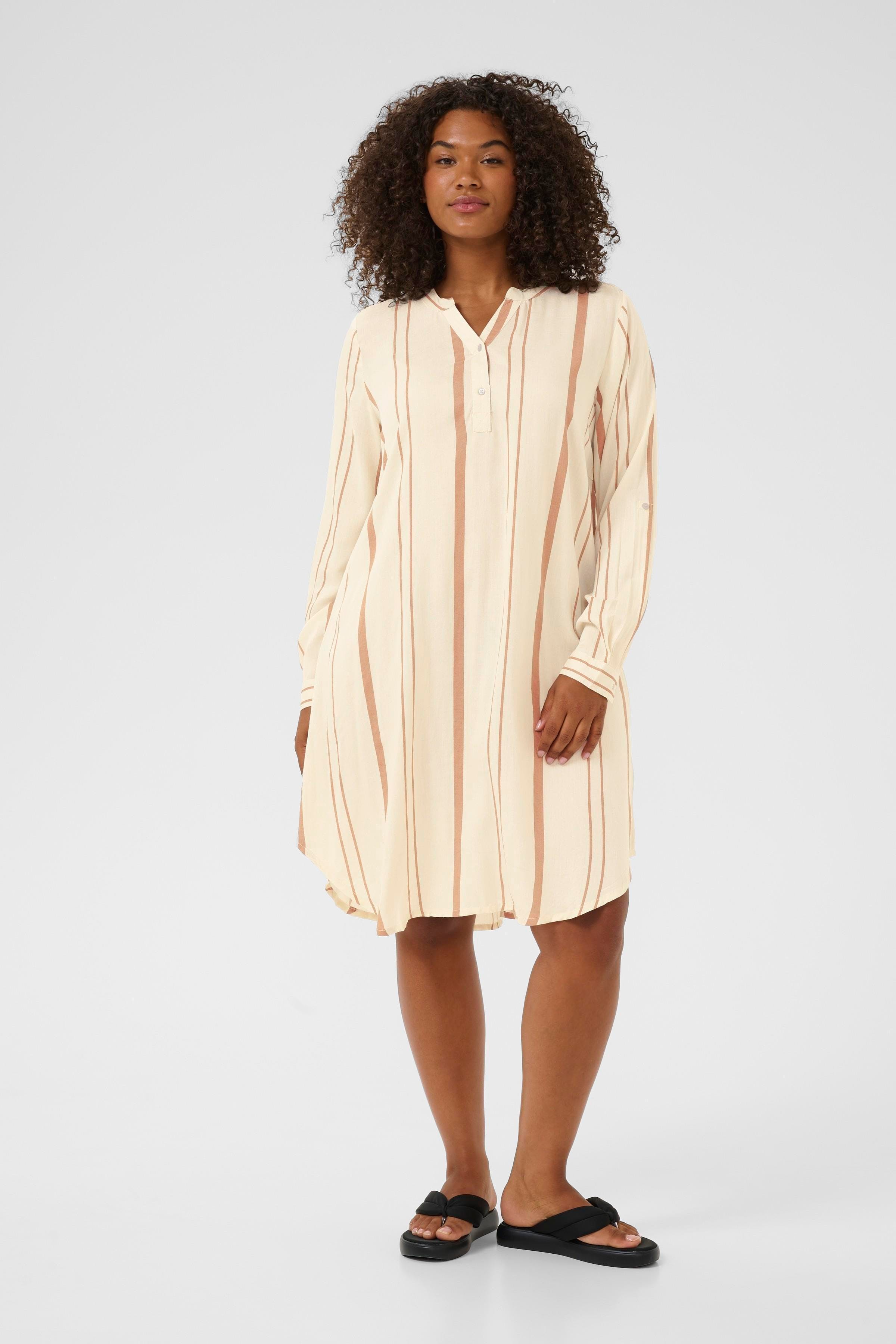 KCmilana Dress LOOKBOOK FRONT 10580625-108217