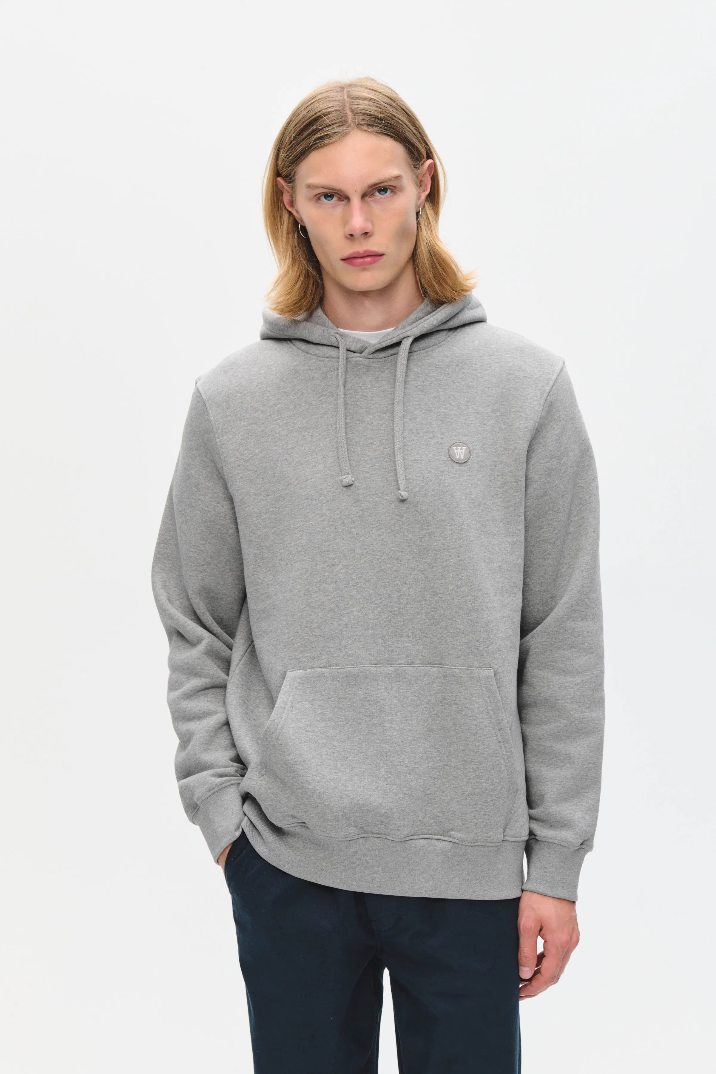WWAsh Sweatshirt LOOKBOOK FRONT 30251379-303736