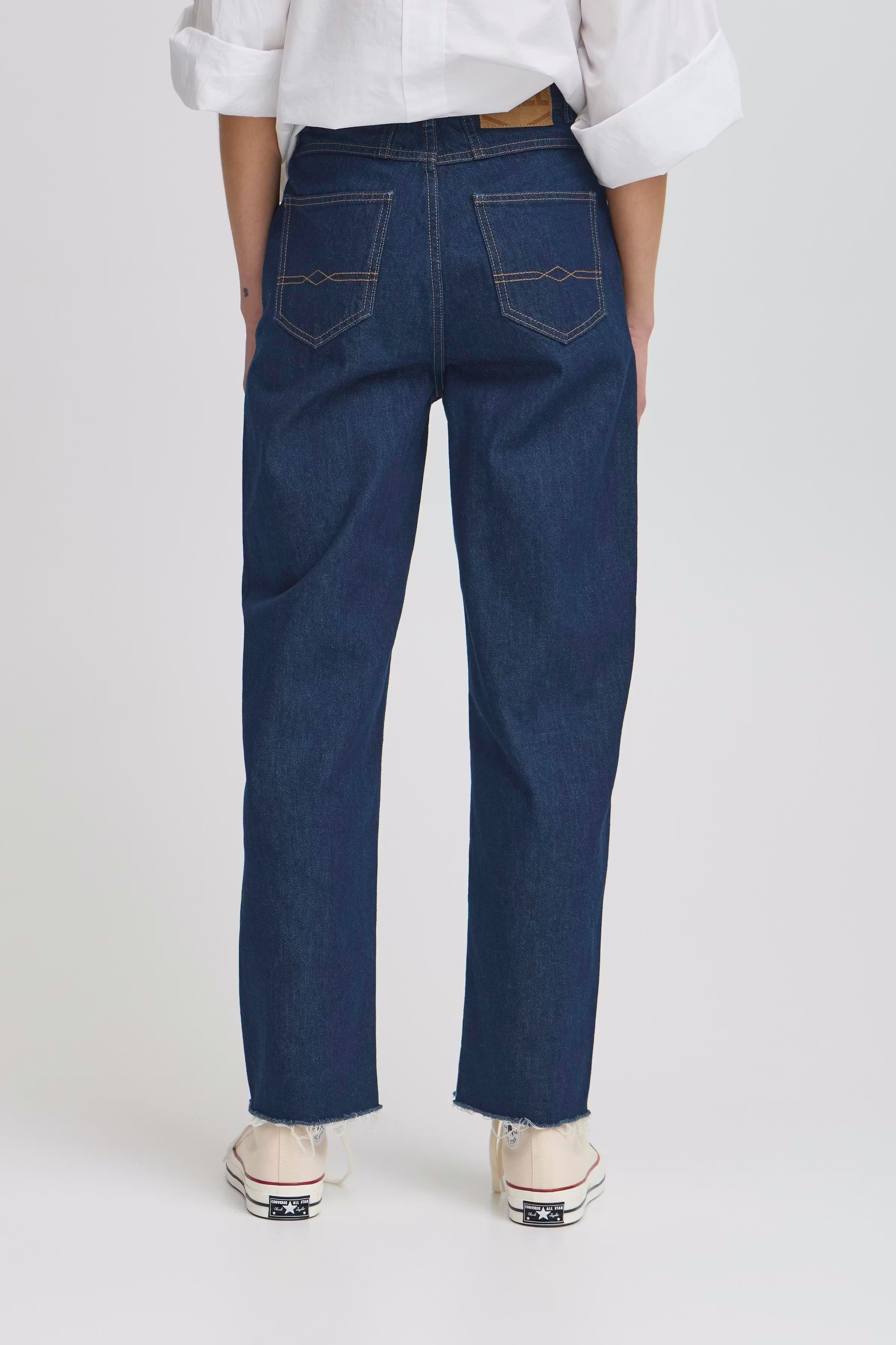 BACAMMEO Cropped Jeans LOOKBOOK BACK 50405083-204027