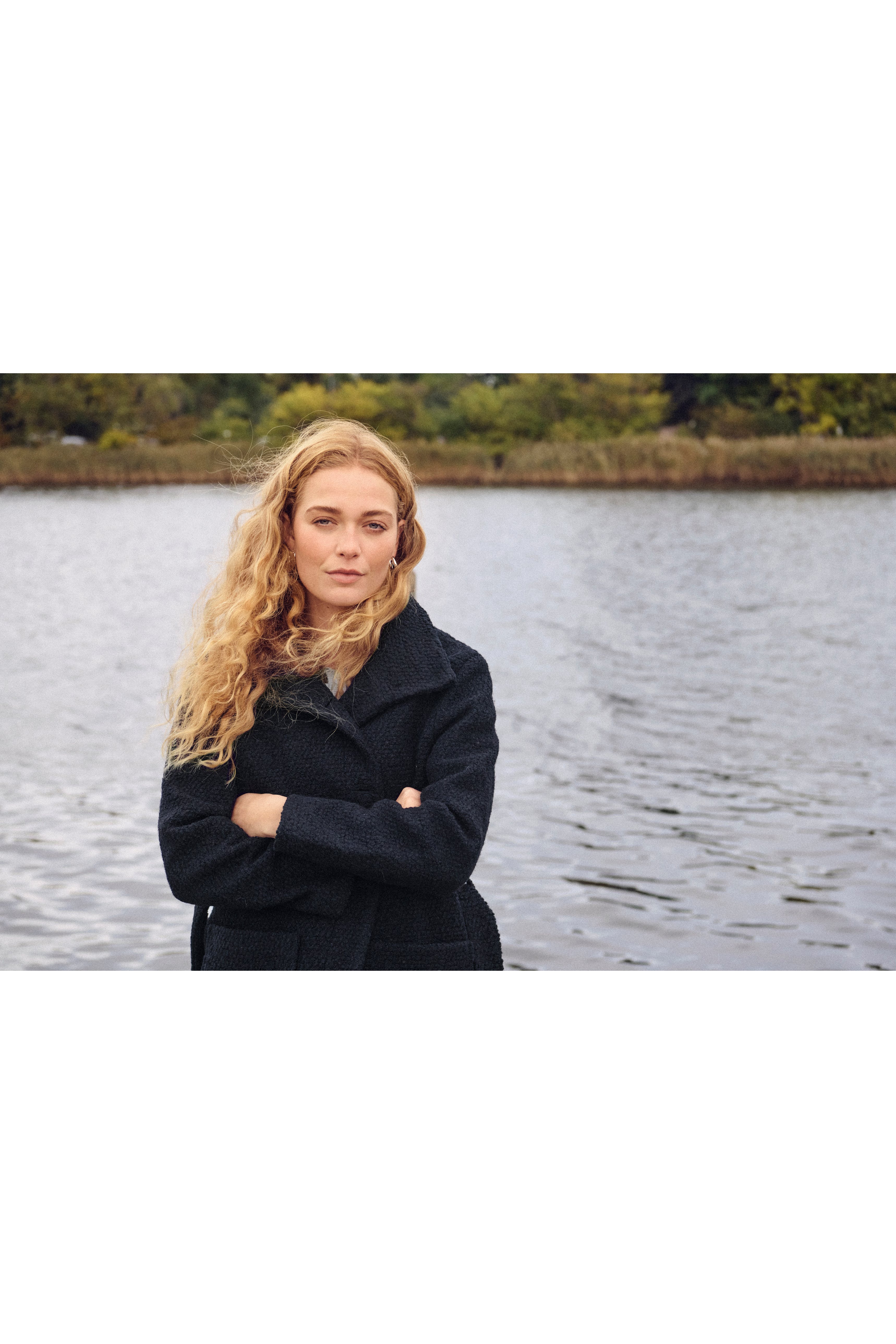 FerddySZ Coat LOCATION NONE 30514136-193911