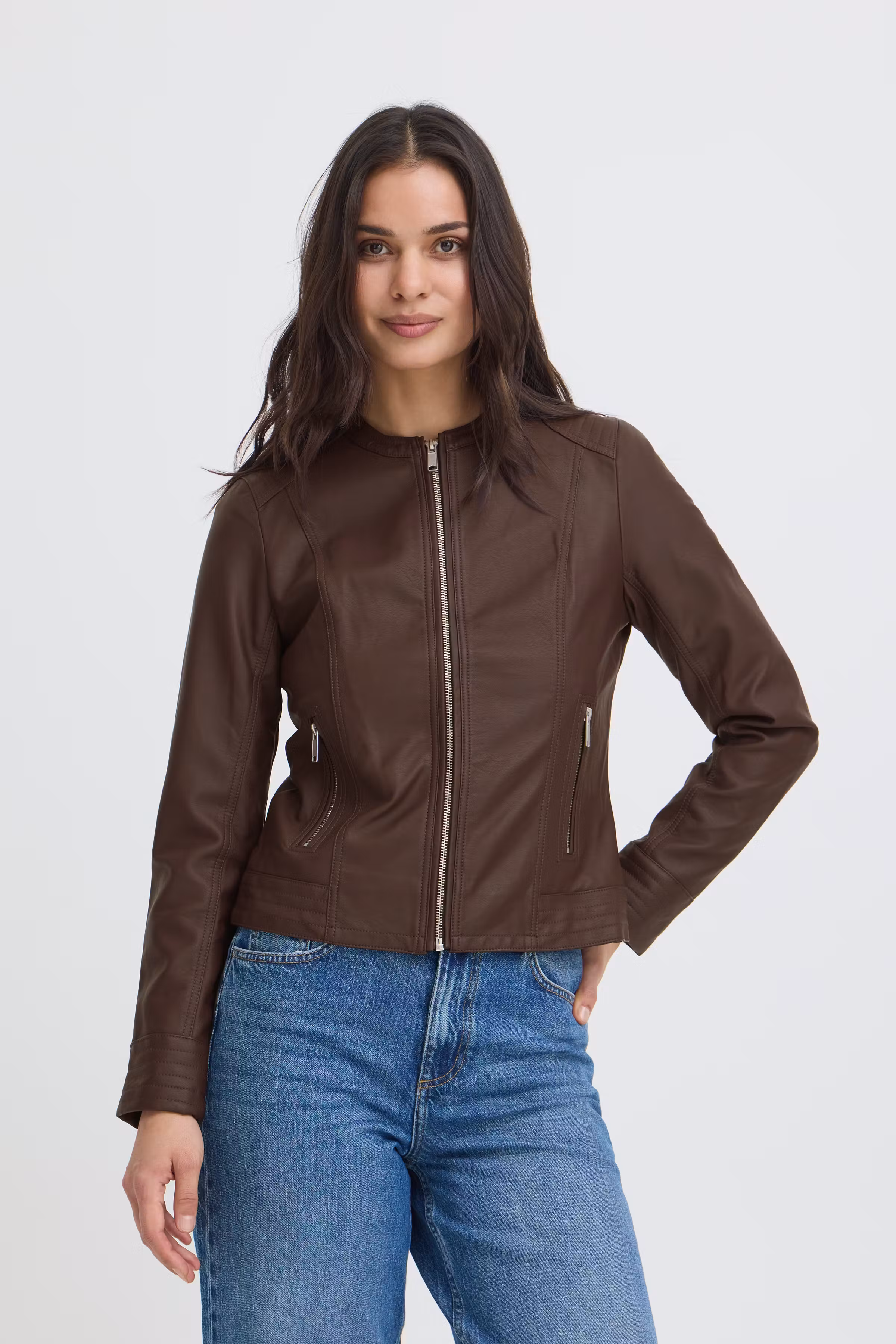 BYACOM Yttertøy LOOKBOOK FRONT 20809396-191016