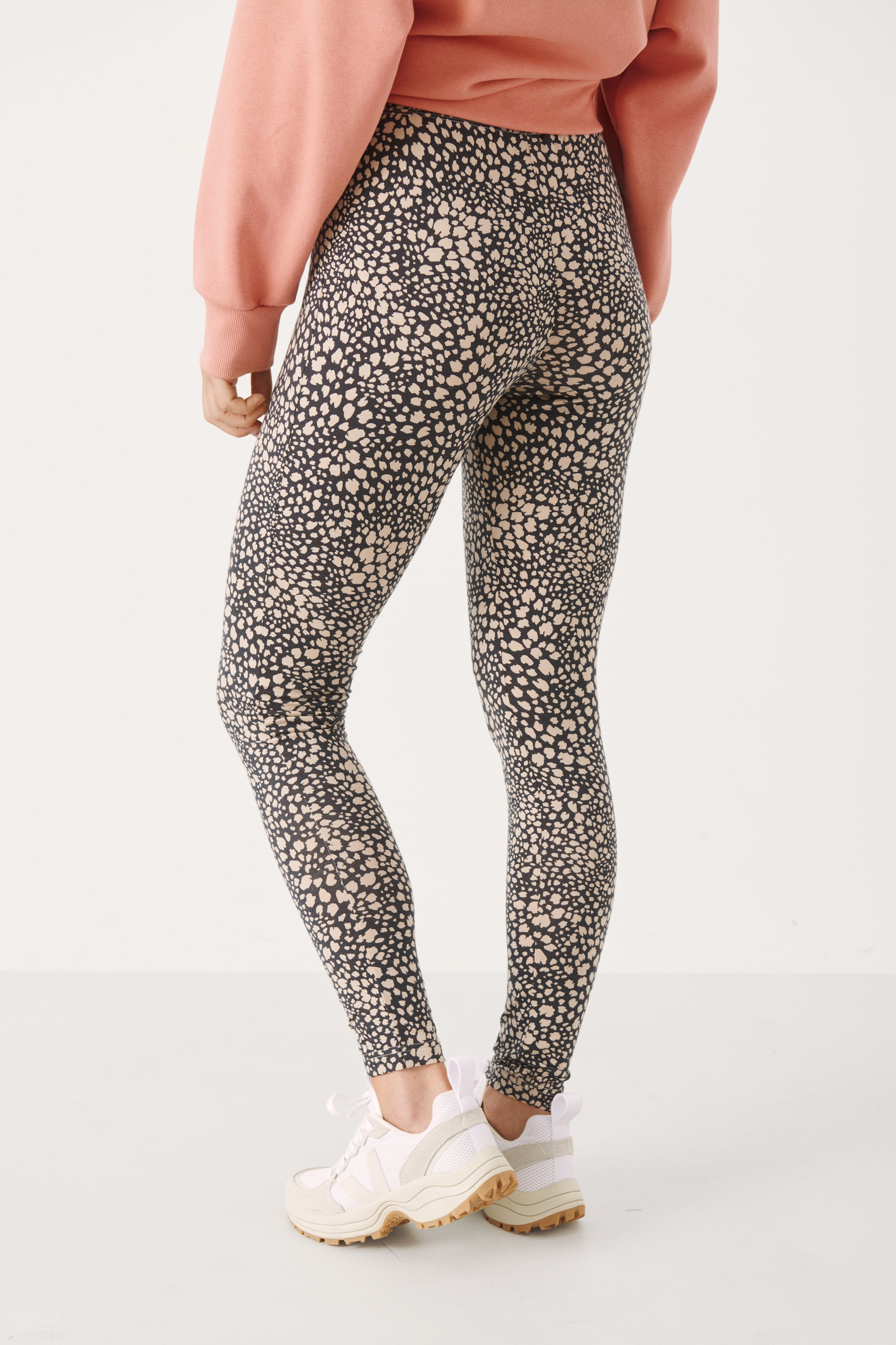 LilaPW Leggings LOOKBOOK BACK 30306419-301028