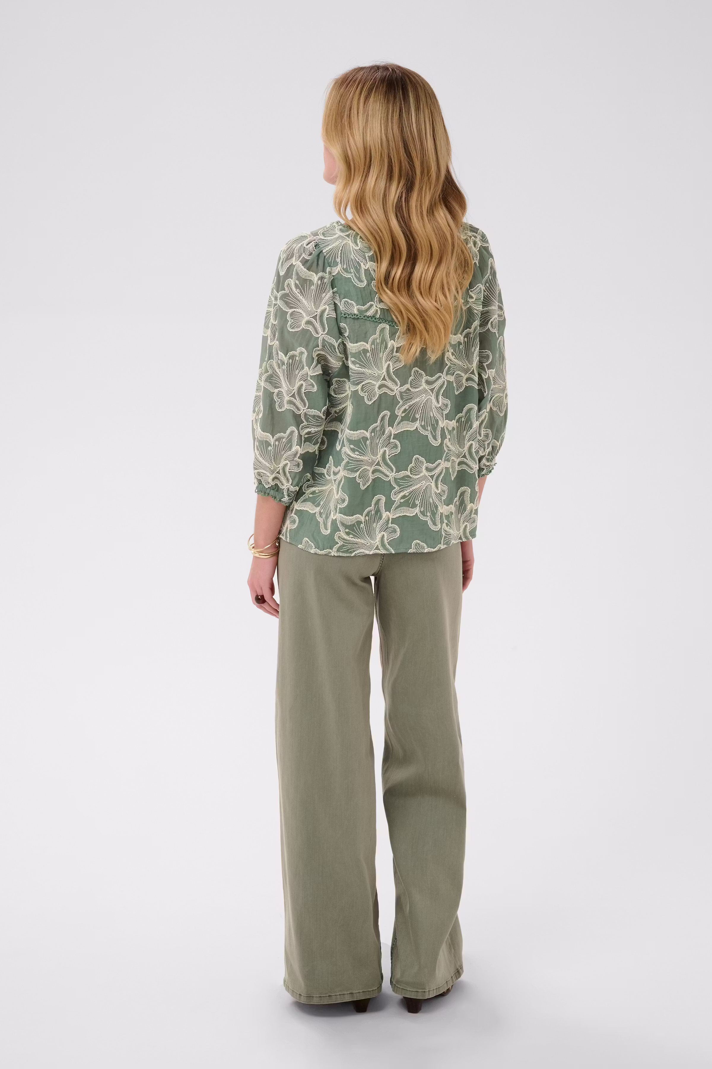 CRTorli Bluse LOOKBOOK BACK 10615200-180514