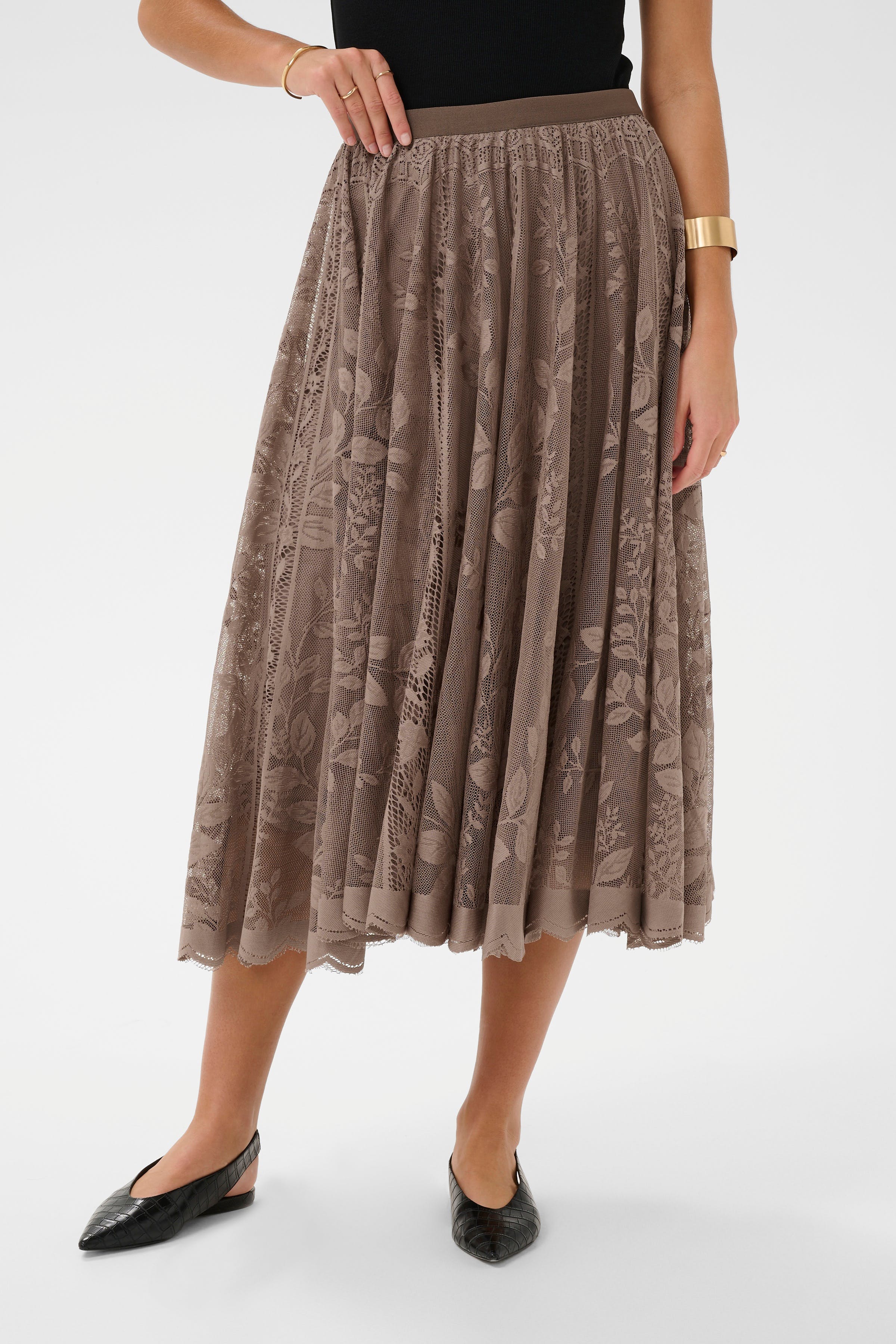 CRLuanna Skirt LOOKBOOK FRONT 10613856-181312