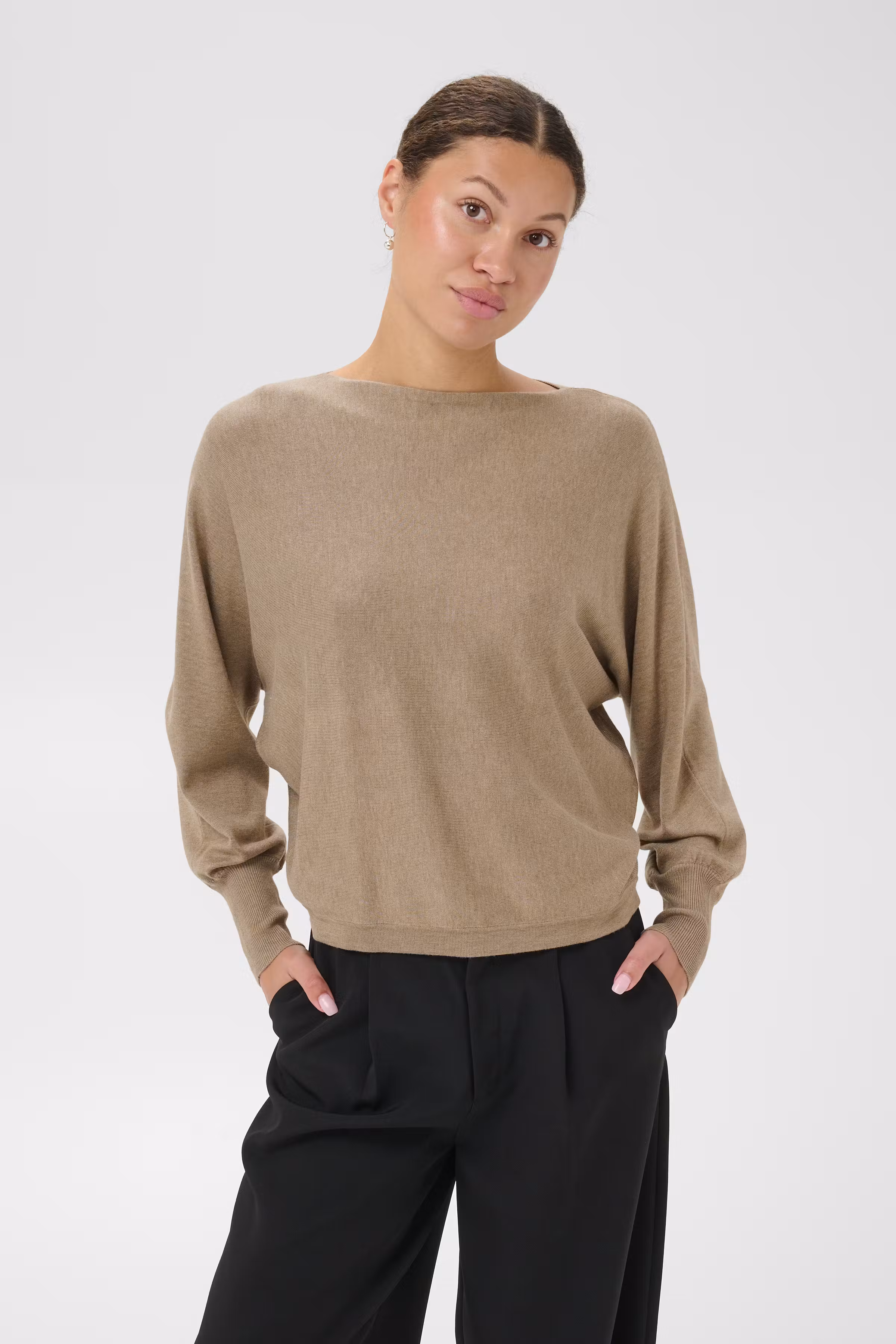 KAlizza Pullover LOOKBOOK FRONT 10512585-1713111