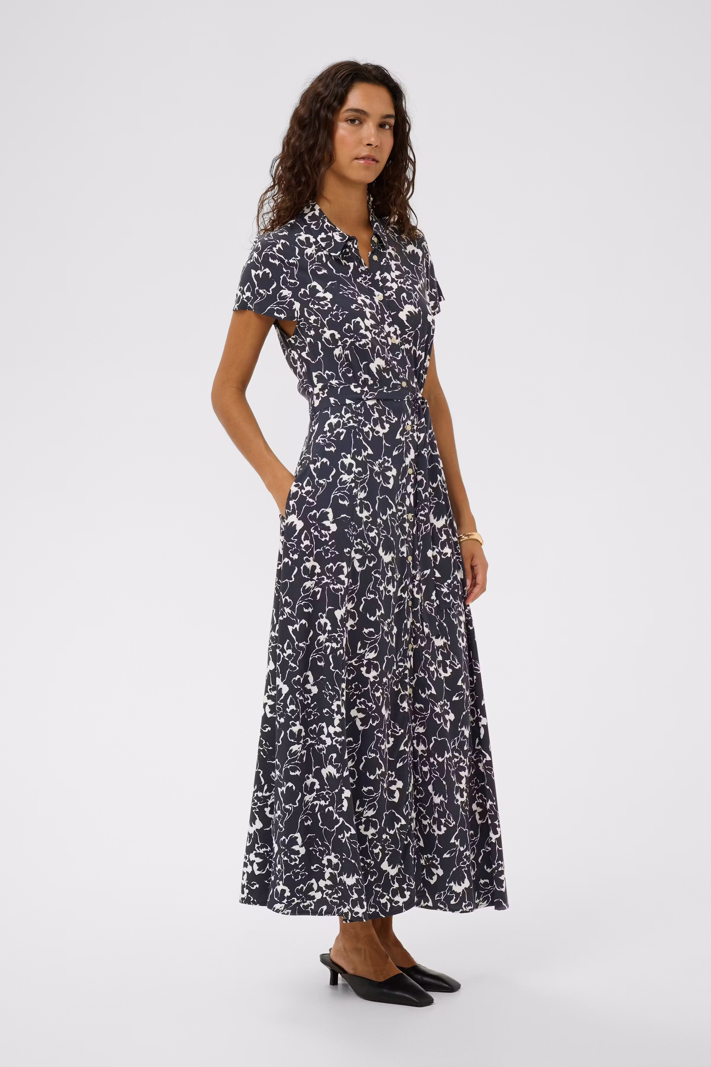SLArjana Kleid LOOKBOOK BACK 30404807-304815