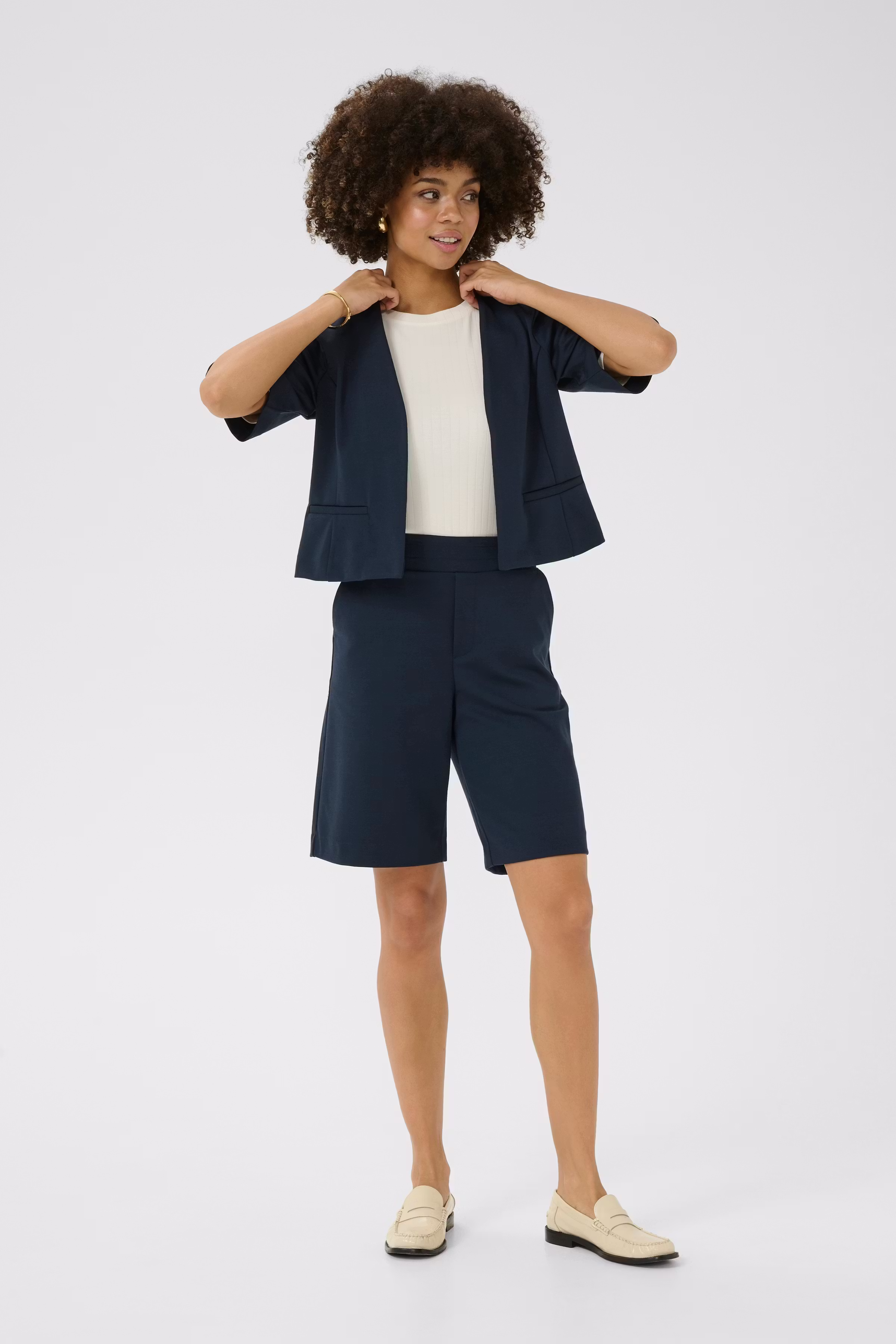 CUcira Shorts LOOKBOOK FRONT 50111925-194011