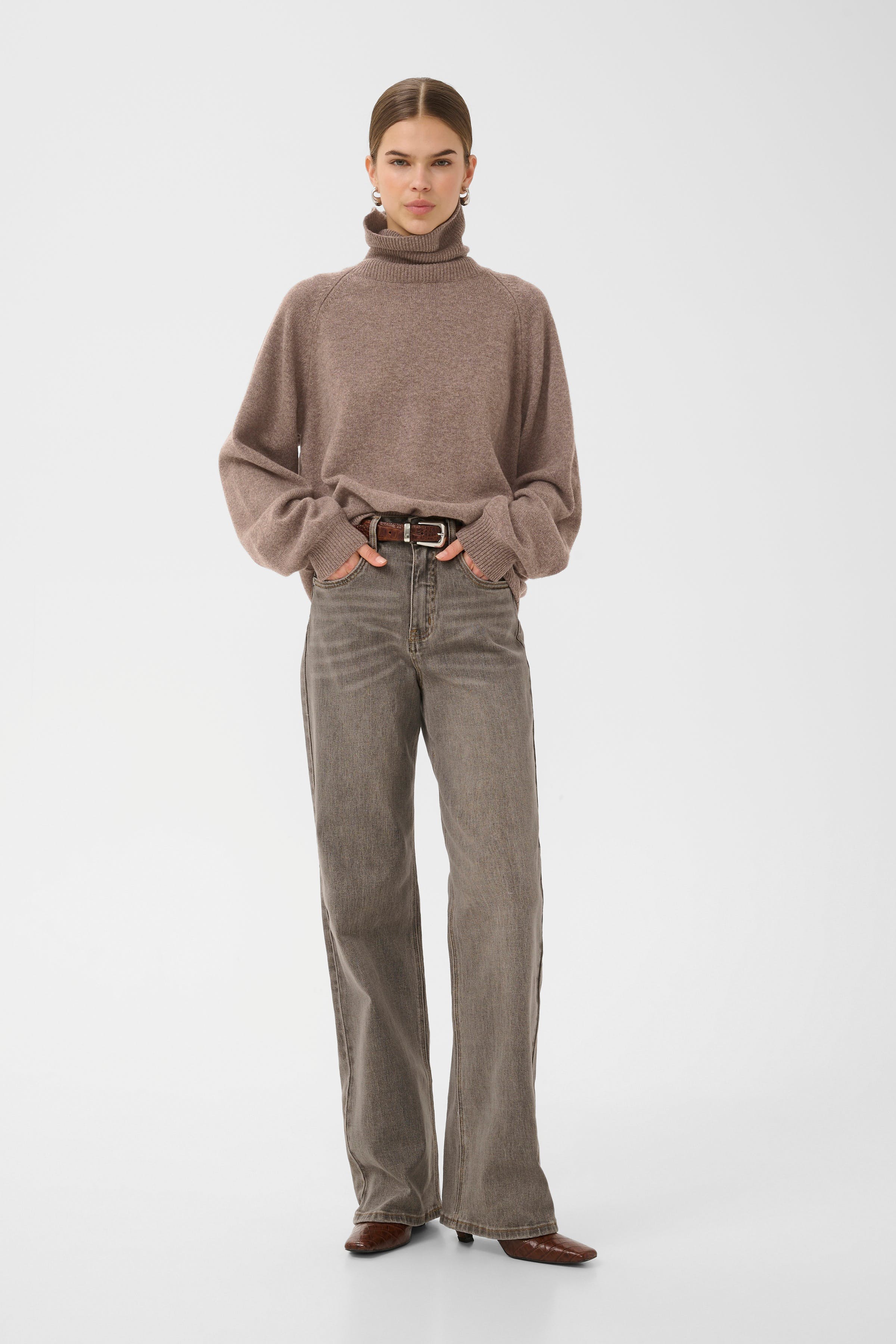ManziGZ Pullover LOOKBOOK FRONT 10909328-107957
