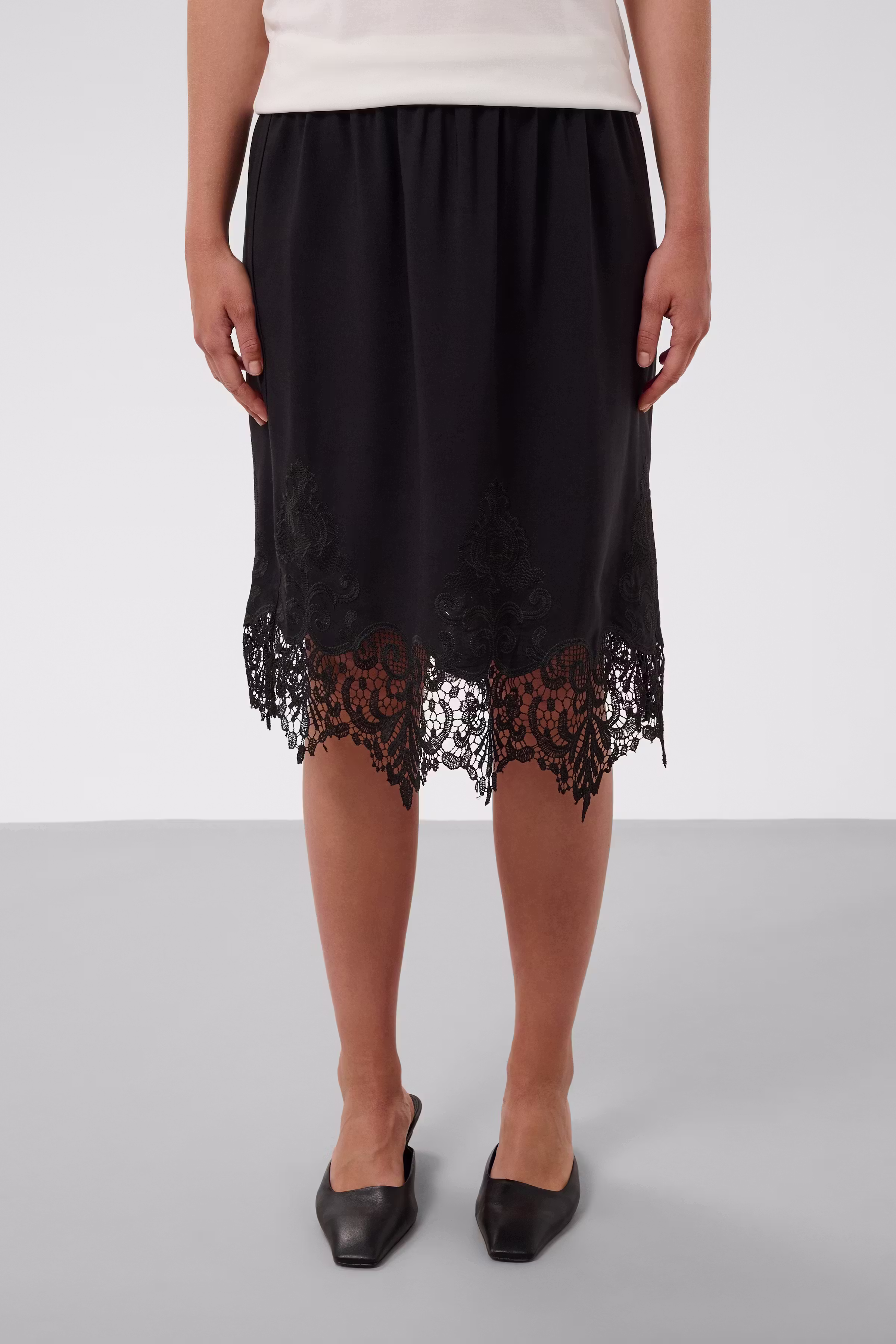 SLZinaida Rock LOOKBOOK FRONT 30409224-194008