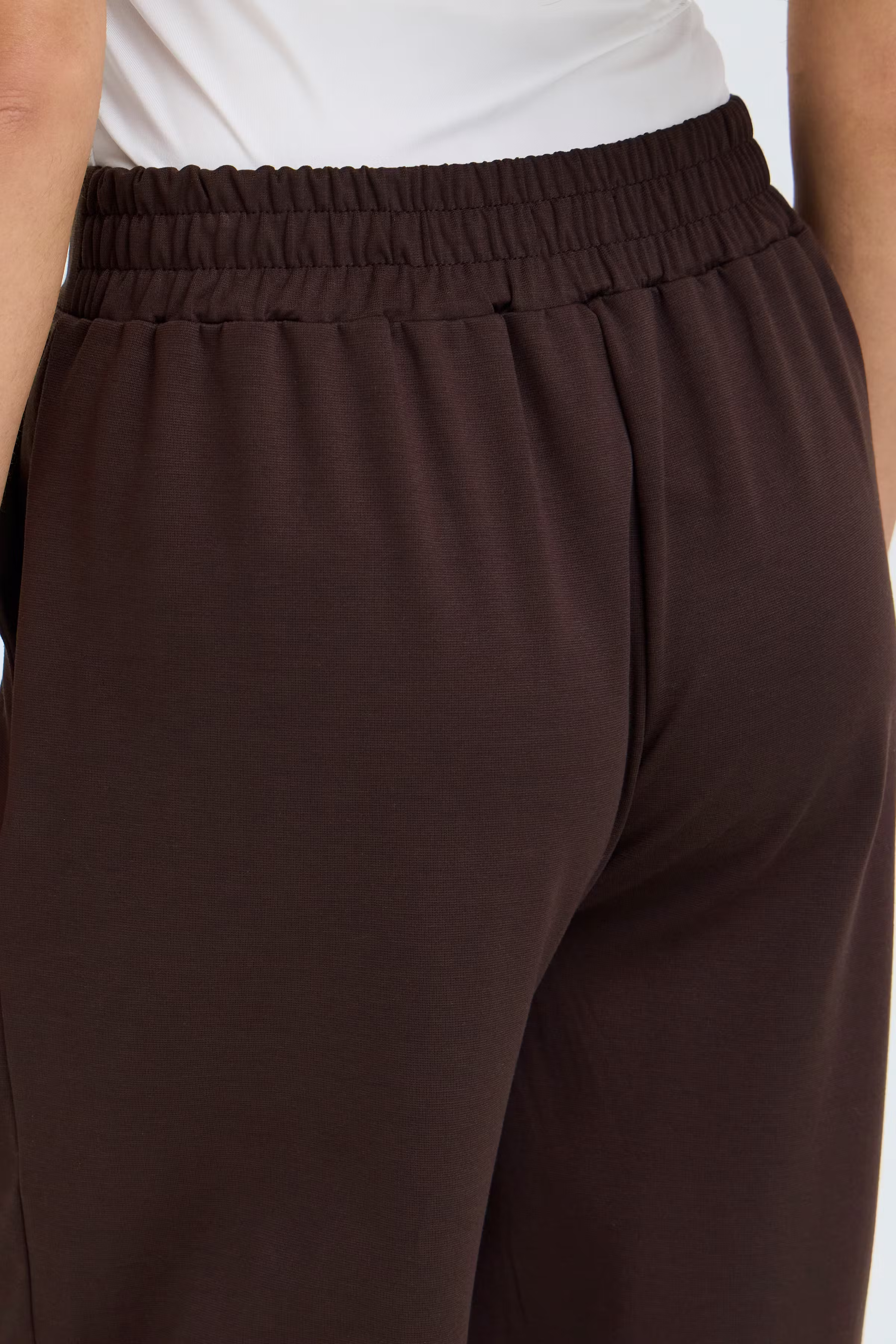 IXKATE BARREL Hose LOOKBOOK DETAIL 20123727-191109