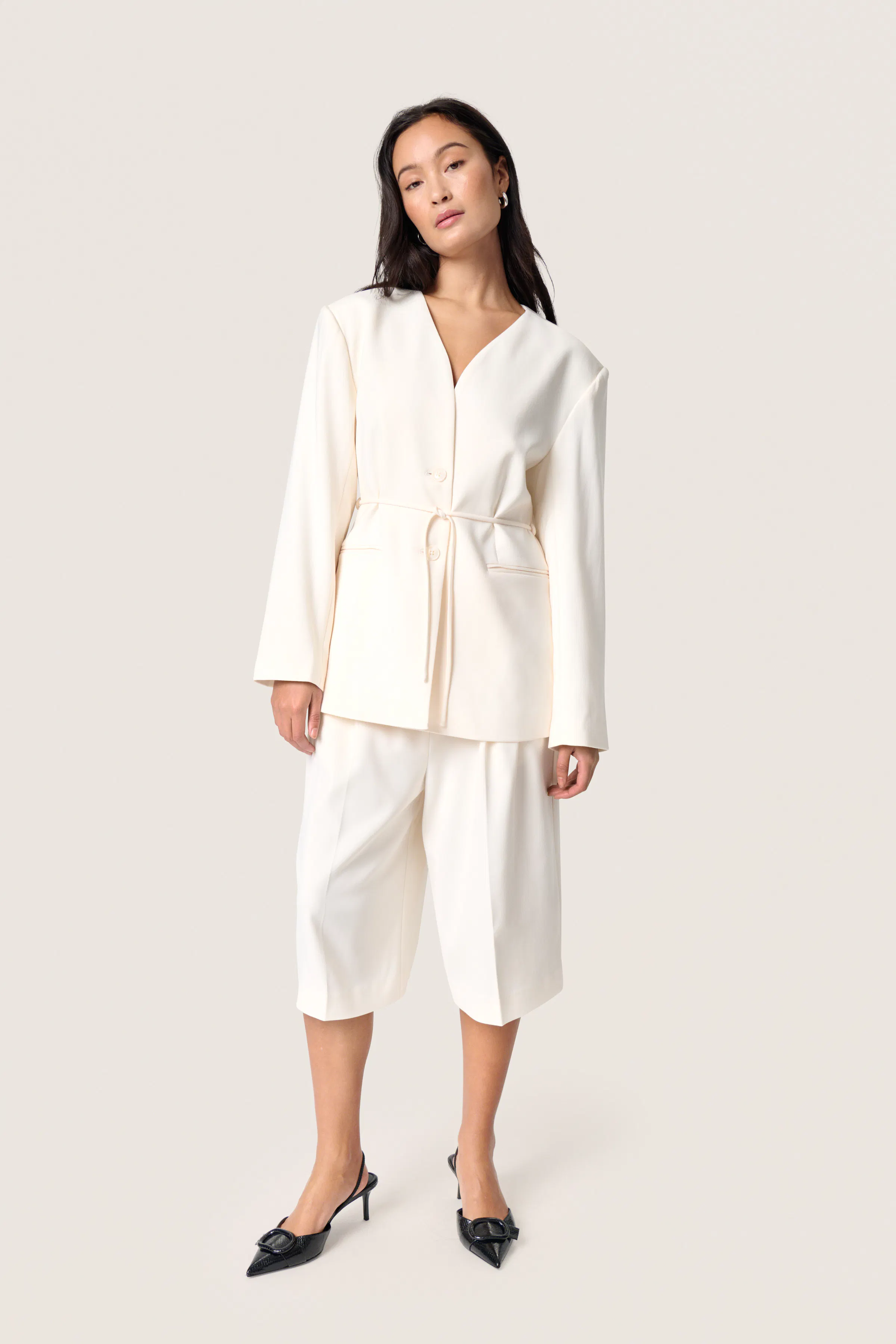 SLMalika Blazer LOOKBOOK FRONT 30408120-111001