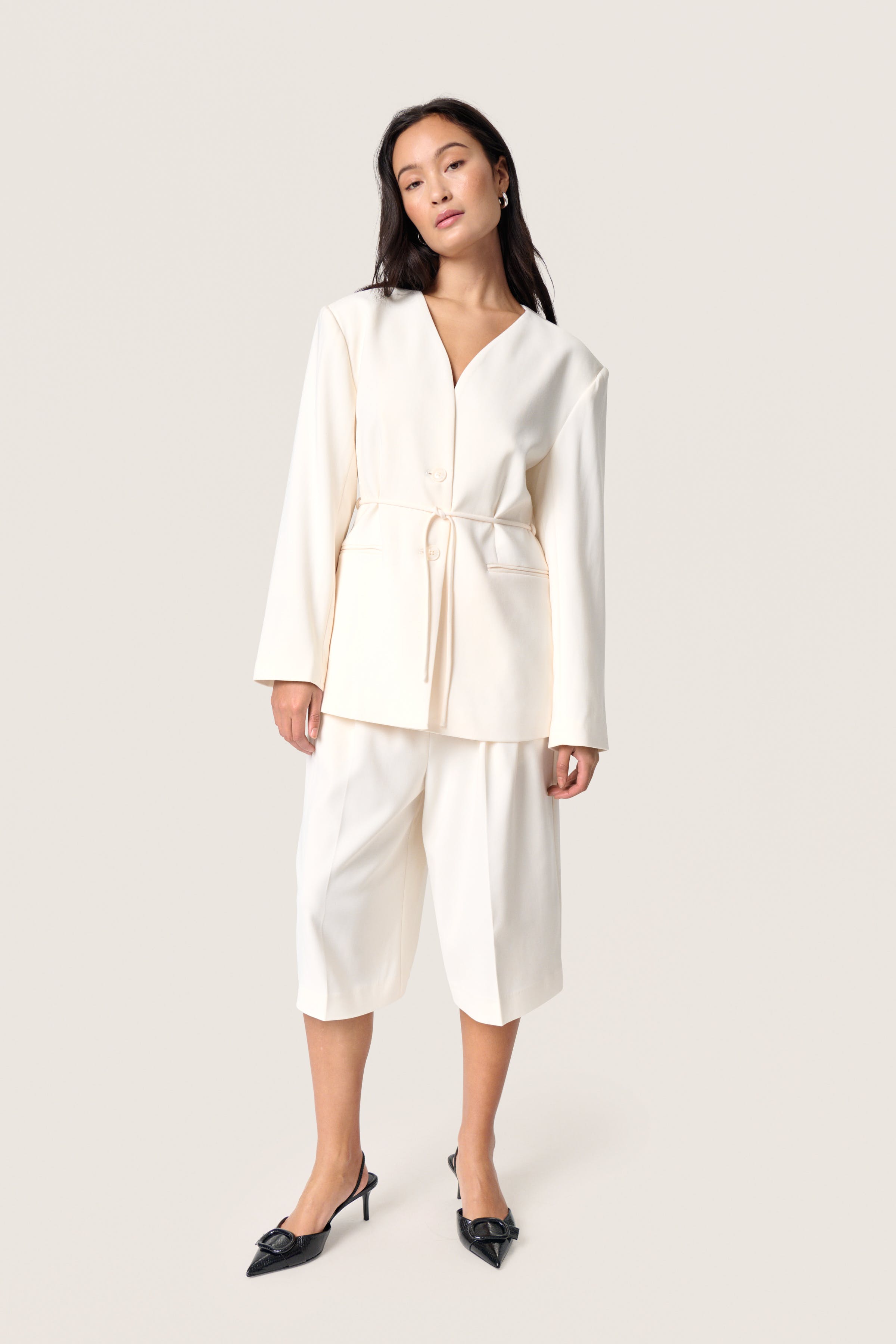 SLMalika Blazer LOOKBOOK FRONT 30408120-111001