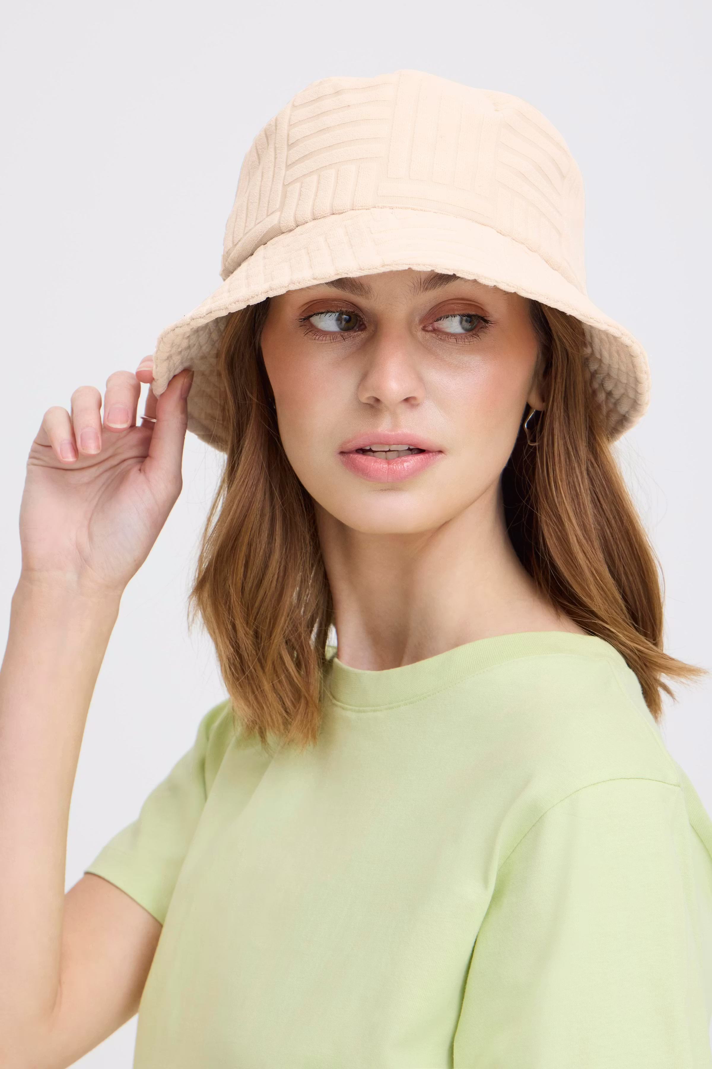 IACELESTE Hat LOOKBOOK DETAIL 20125685-130905