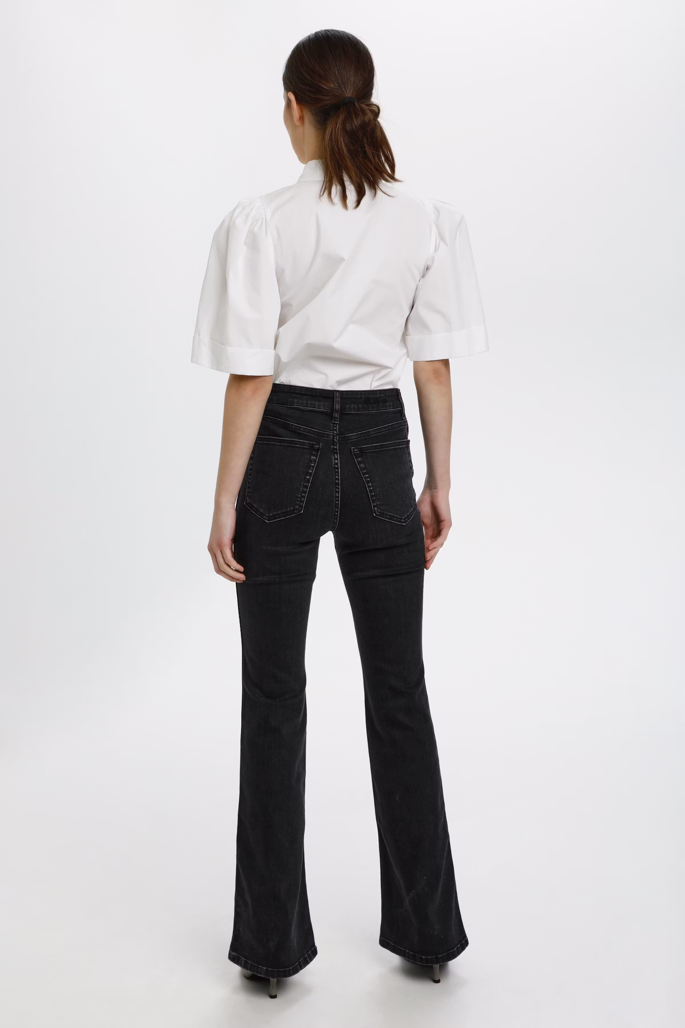 EmilindaGZ Jeans LOOKBOOK BACK 10904653-100913