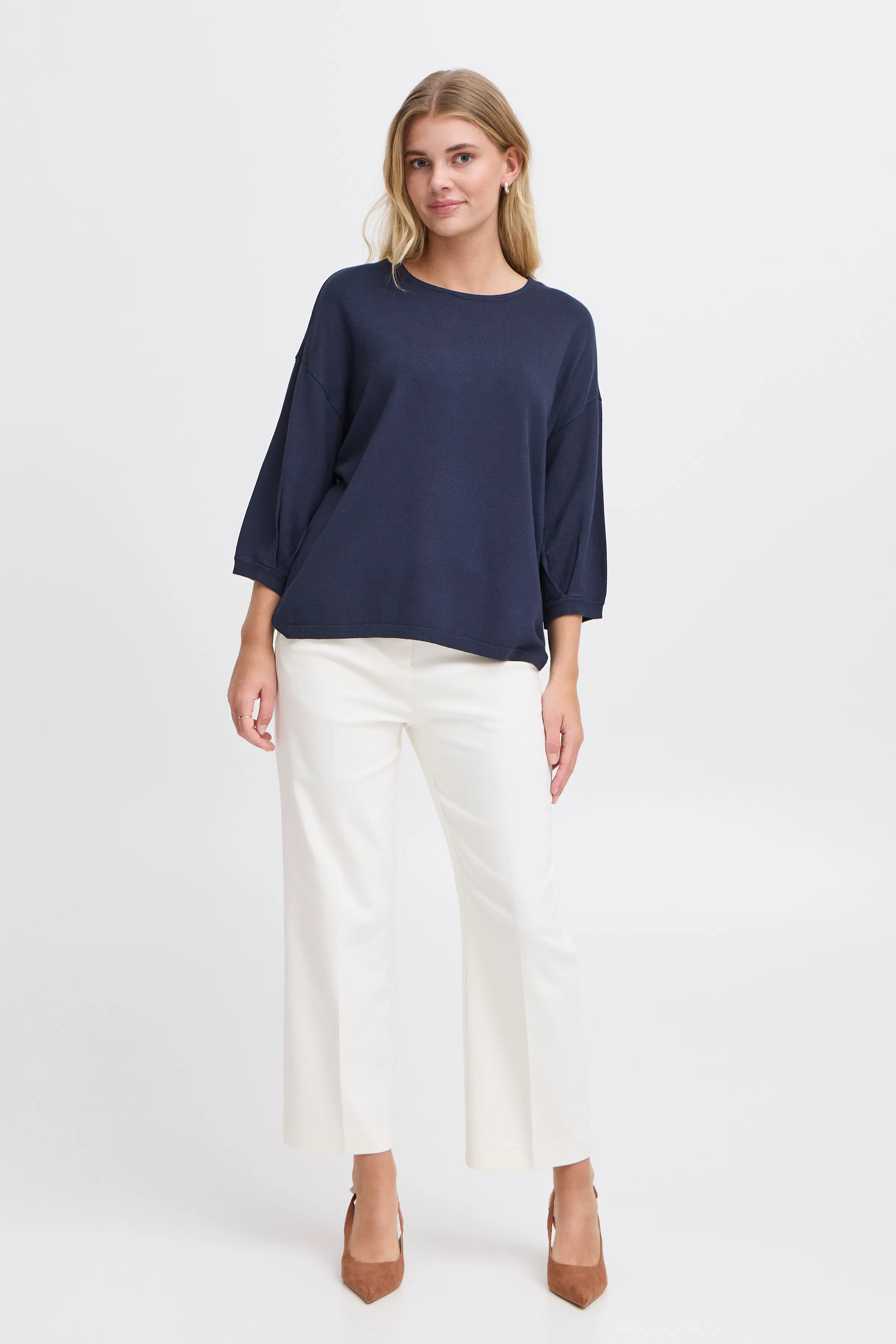 FRCLIA Pullover LOOKBOOK FRONT 20615485-193923