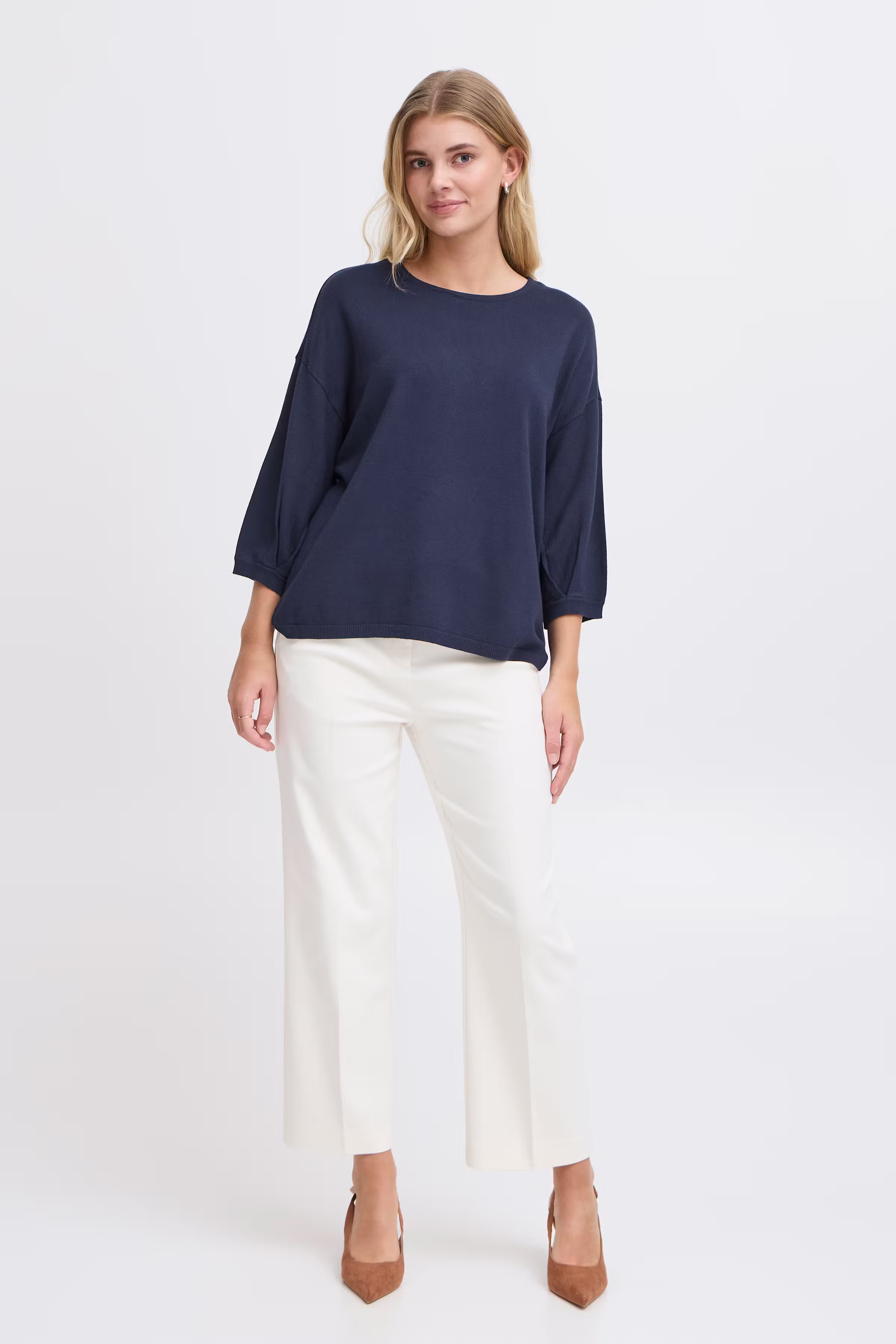 FRCLIA Pullover LOOKBOOK FRONT 20615485-193923