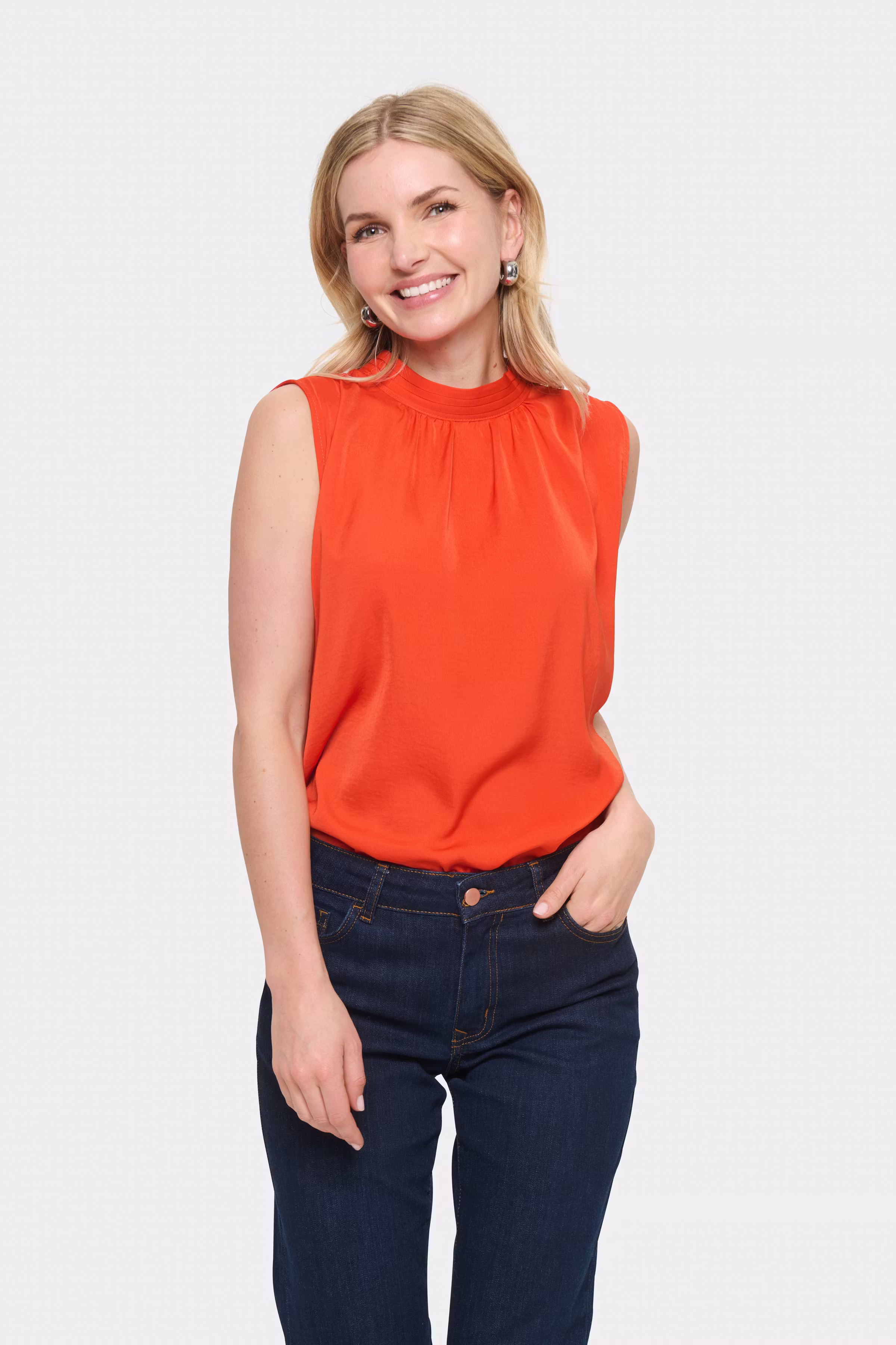 AileenSZ Blouse LOOKBOOK FRONT 30500036-181564